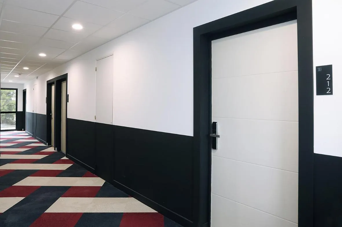 Property building in Le Néliö