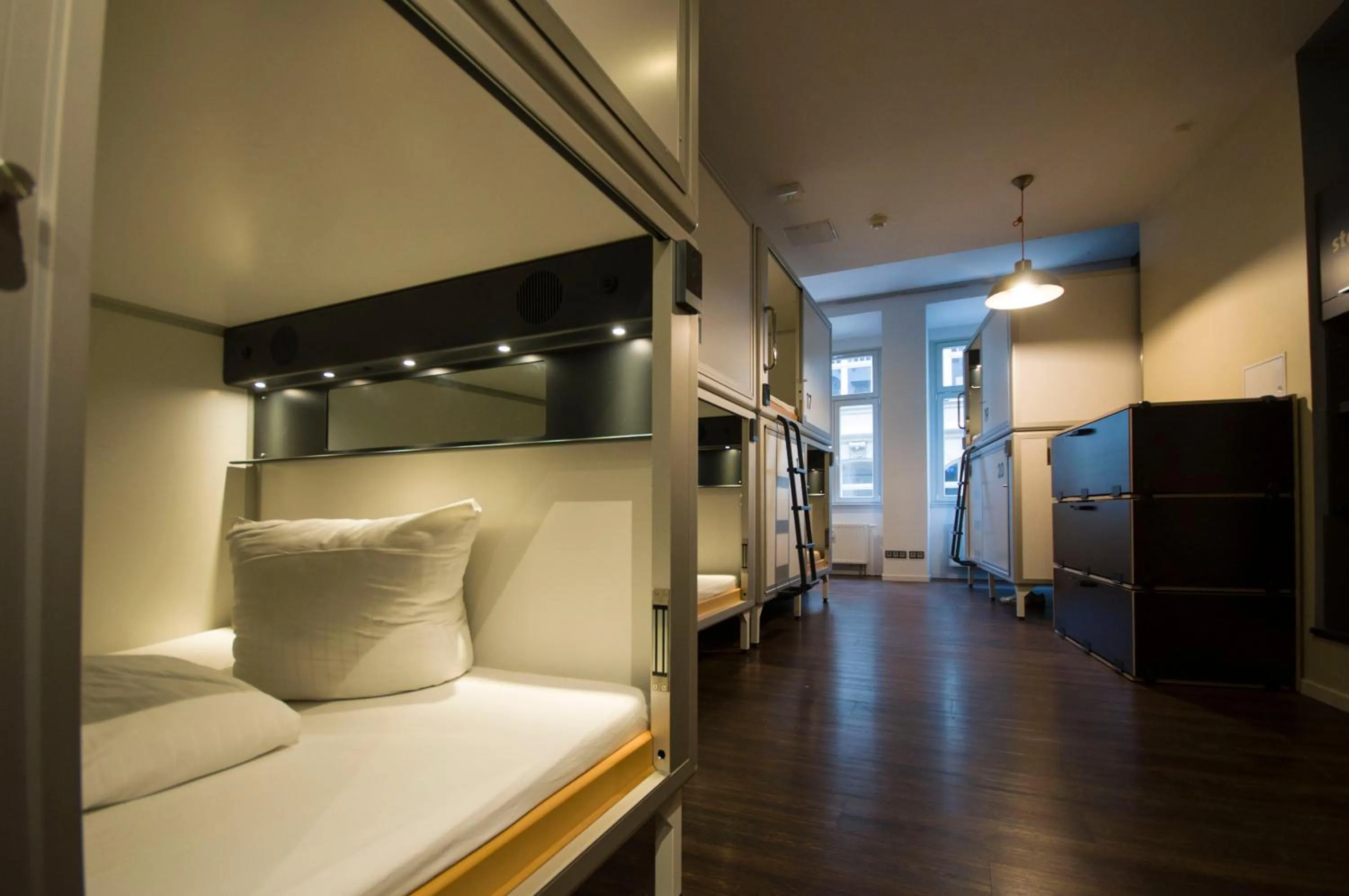 Photo of the whole room, Bed in Five Elements Hostel & Capsules Leipzig