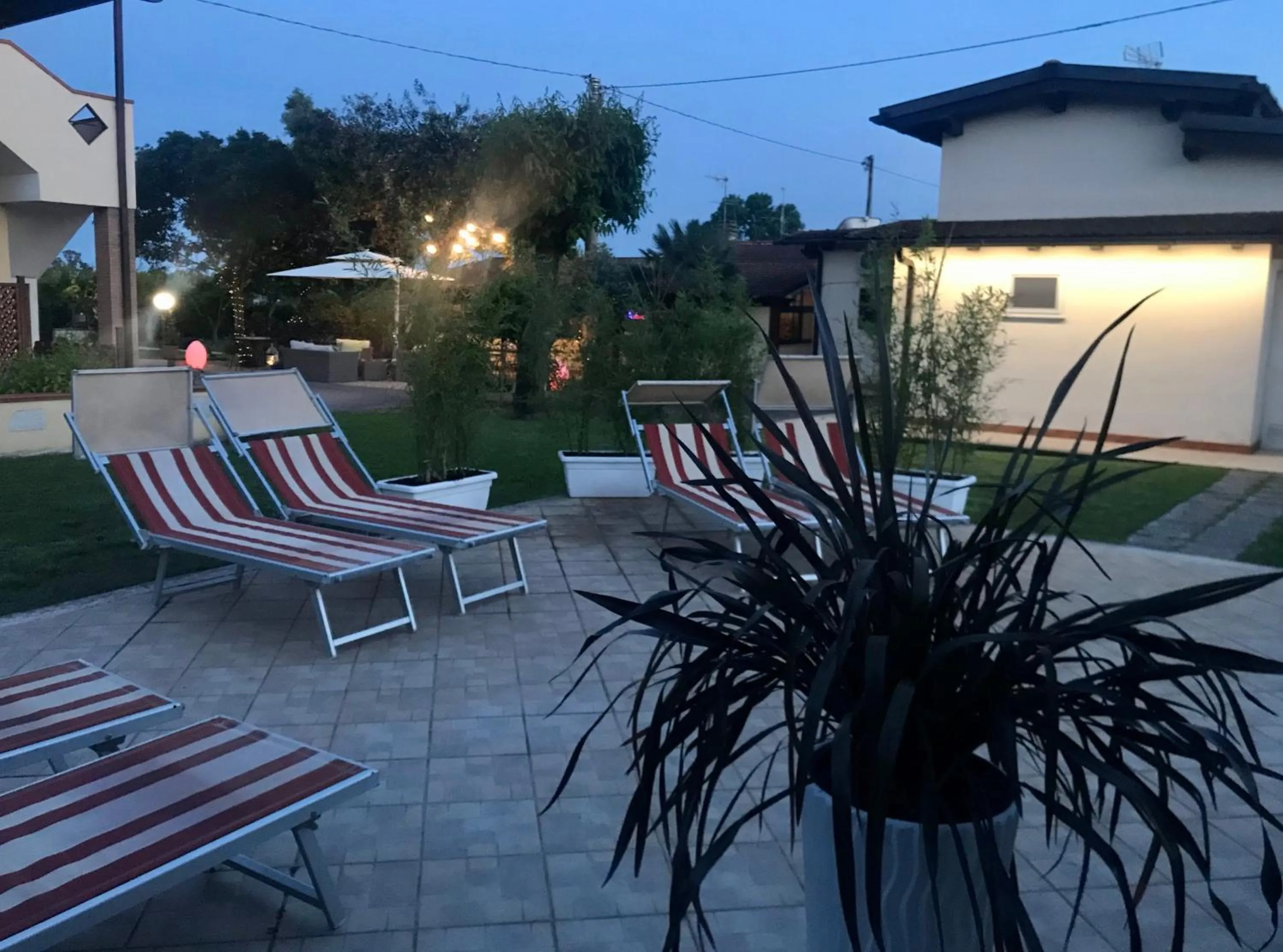 Patio in I Lecci Guesthouse