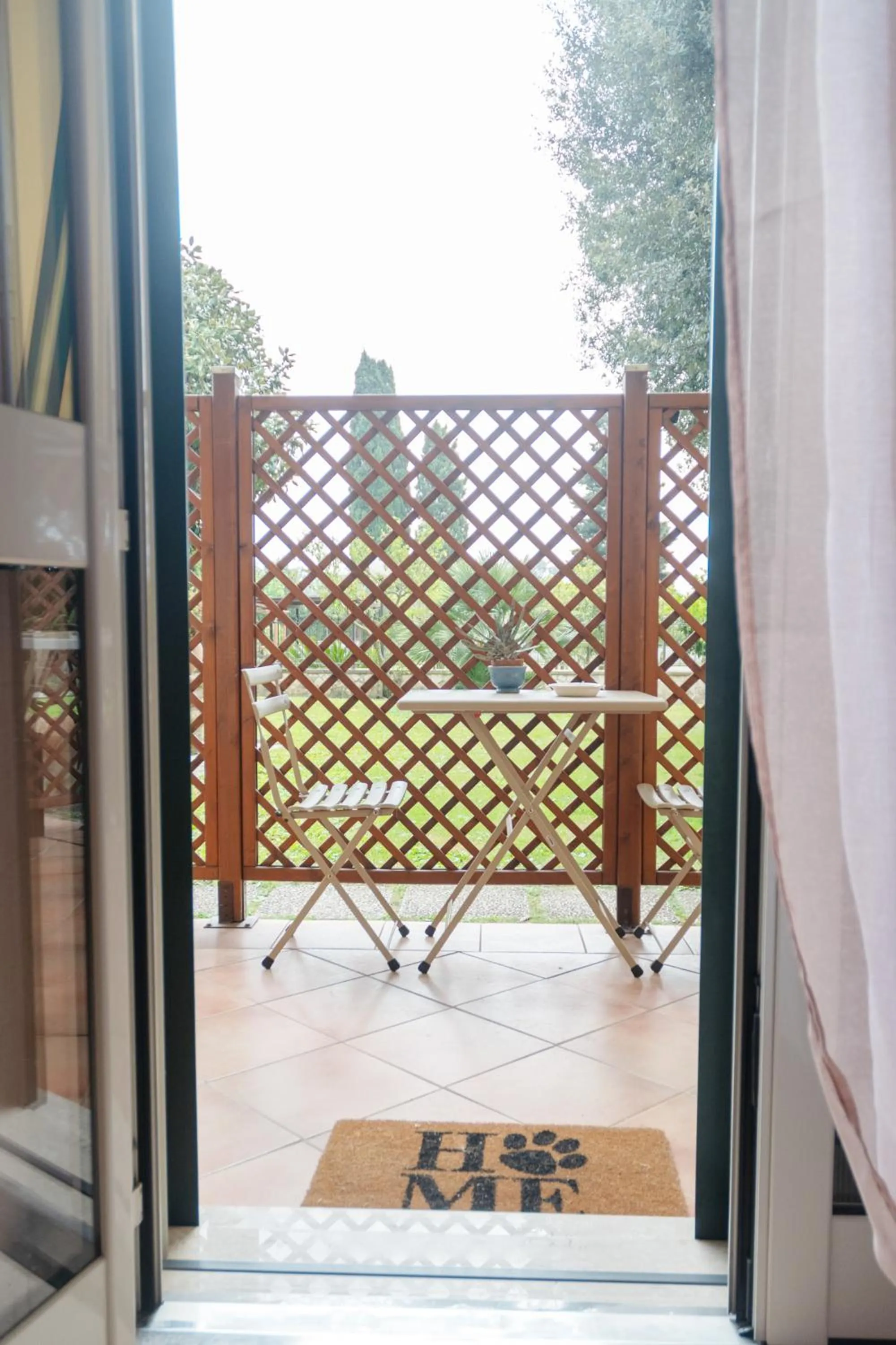 Patio in I Lecci Guesthouse