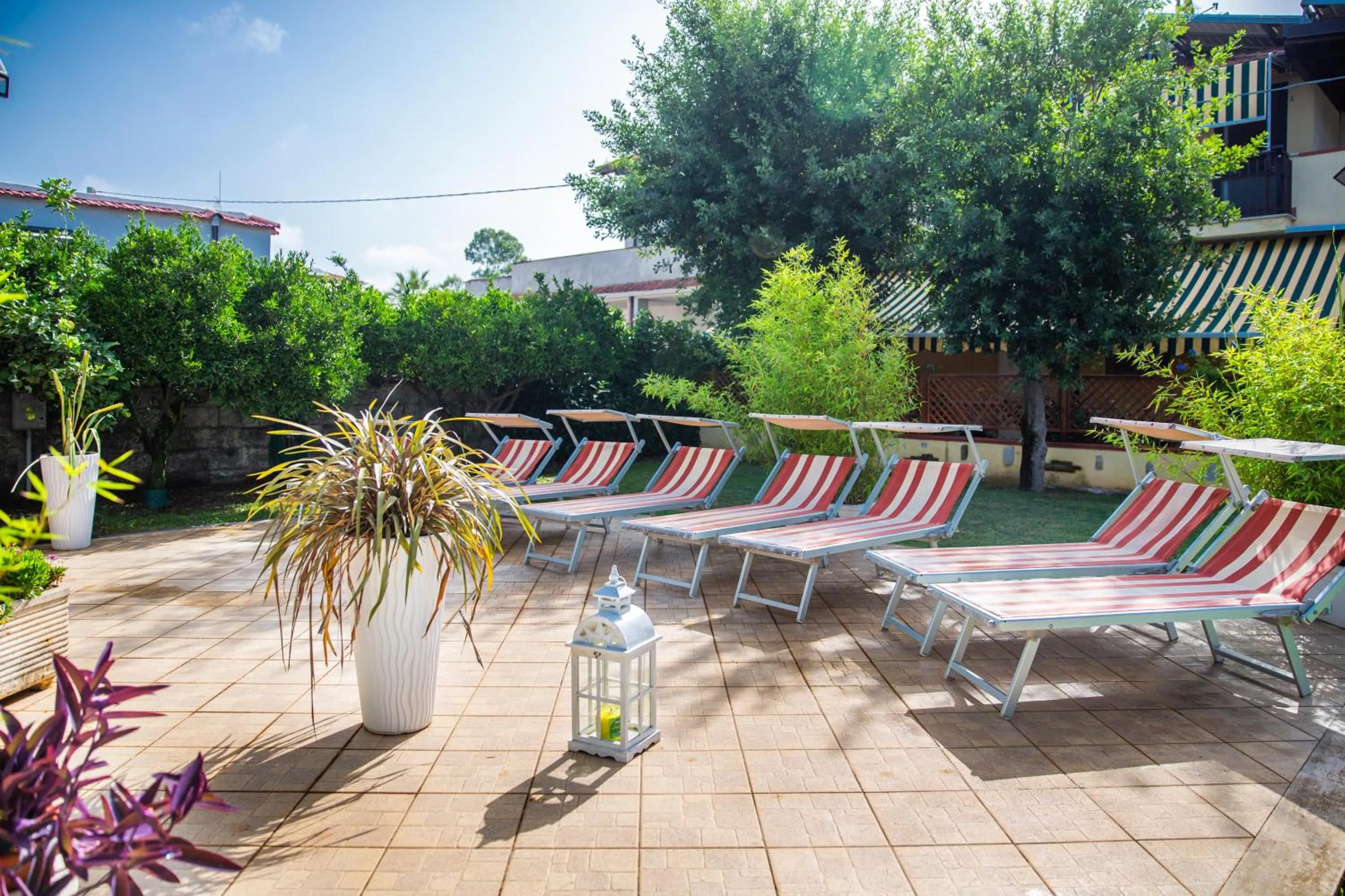 Hot Tub in I Lecci Guesthouse