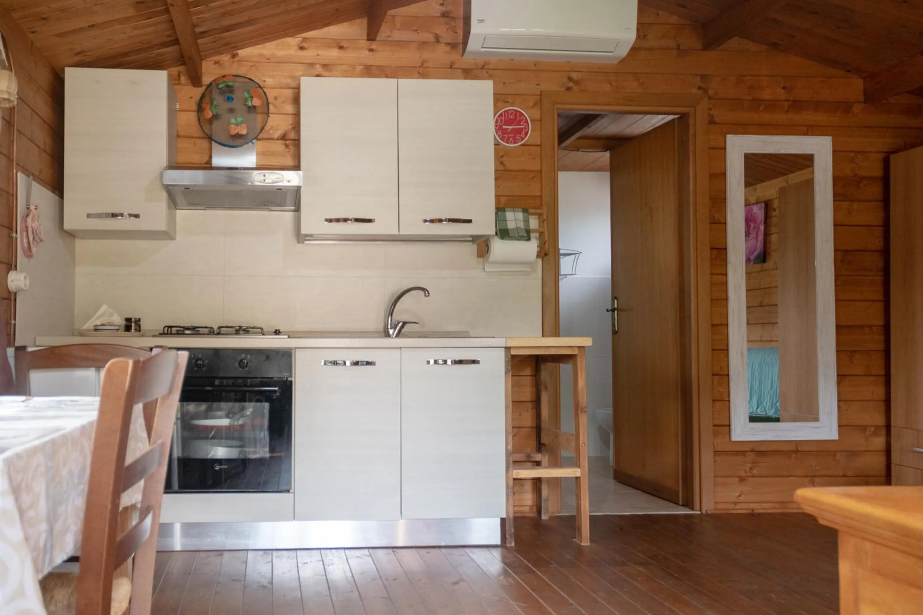 Kitchen or kitchenette in I Lecci Guesthouse
