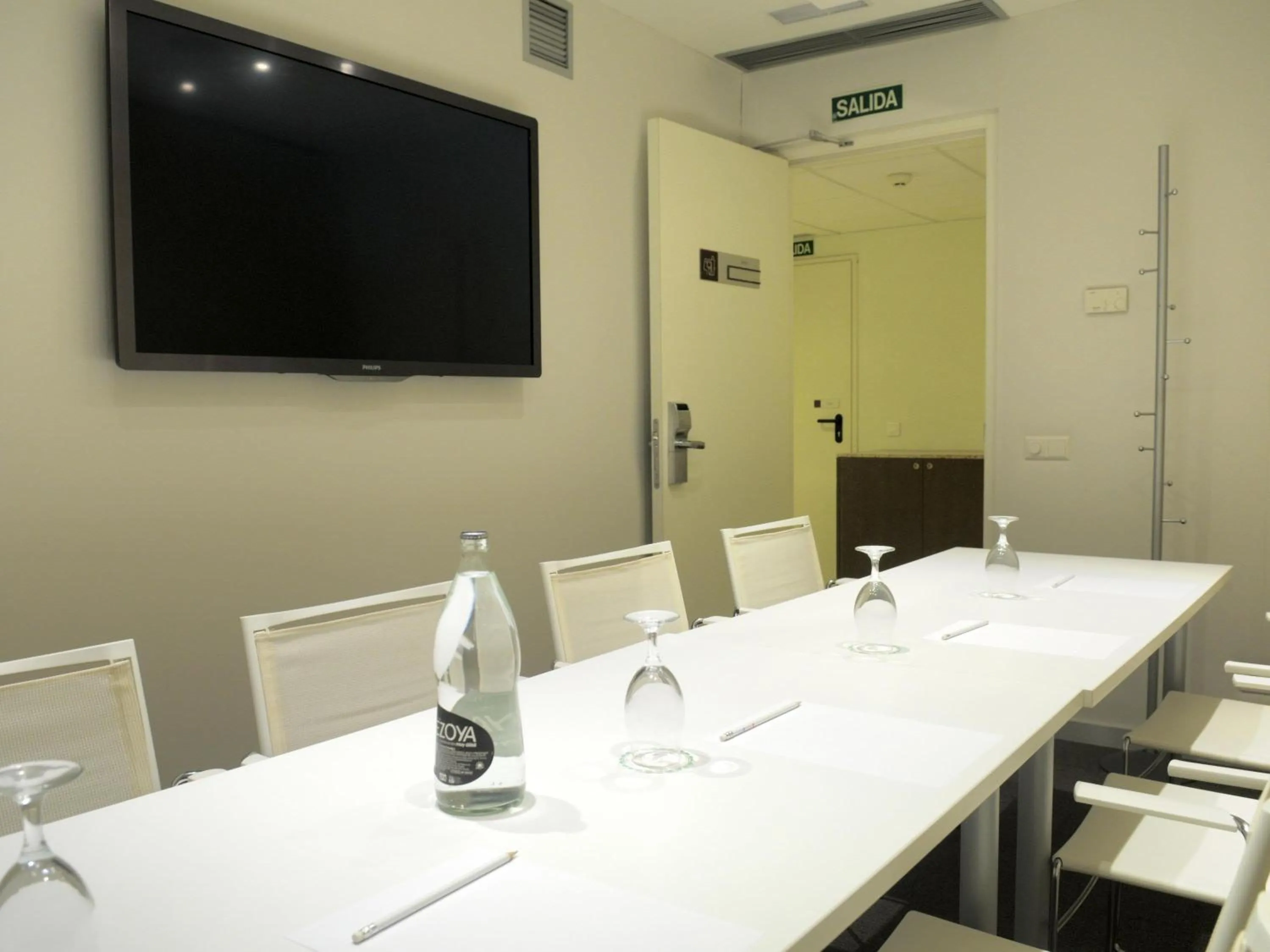 Meeting/conference room in Ibis Budget Lleida