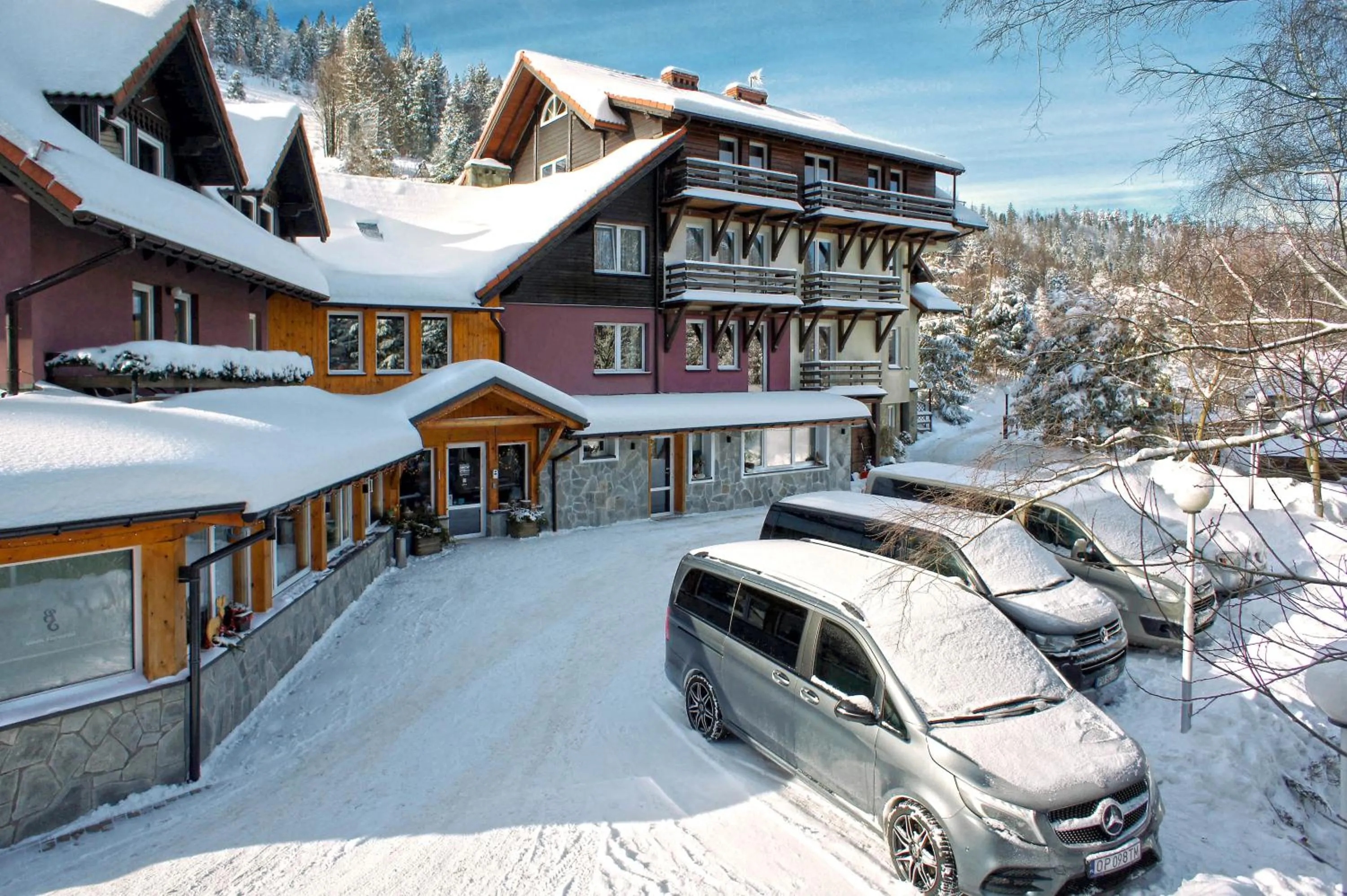 Property building in Gronik