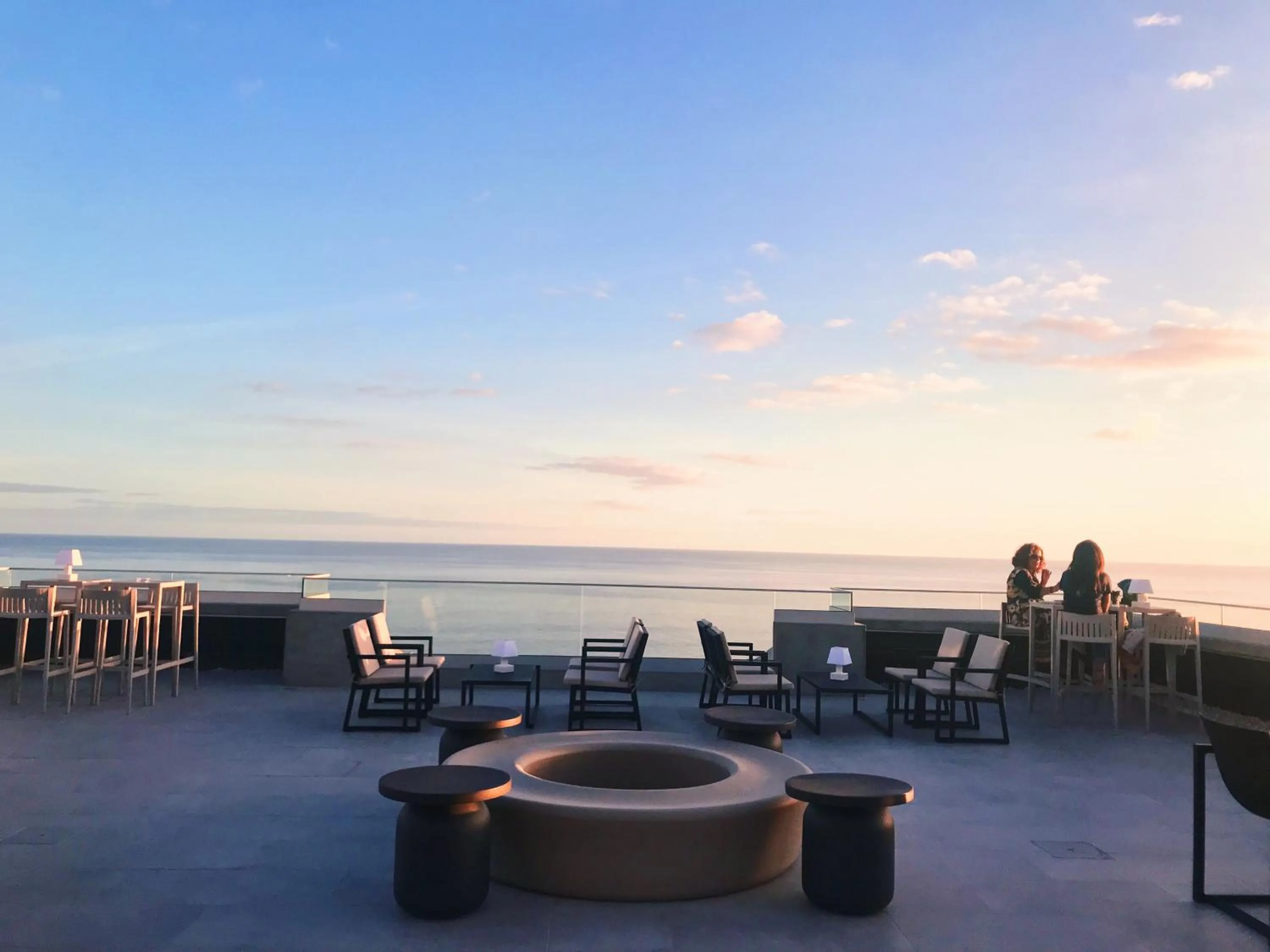 Lounge or bar in Allegro Madeira - Adults Only