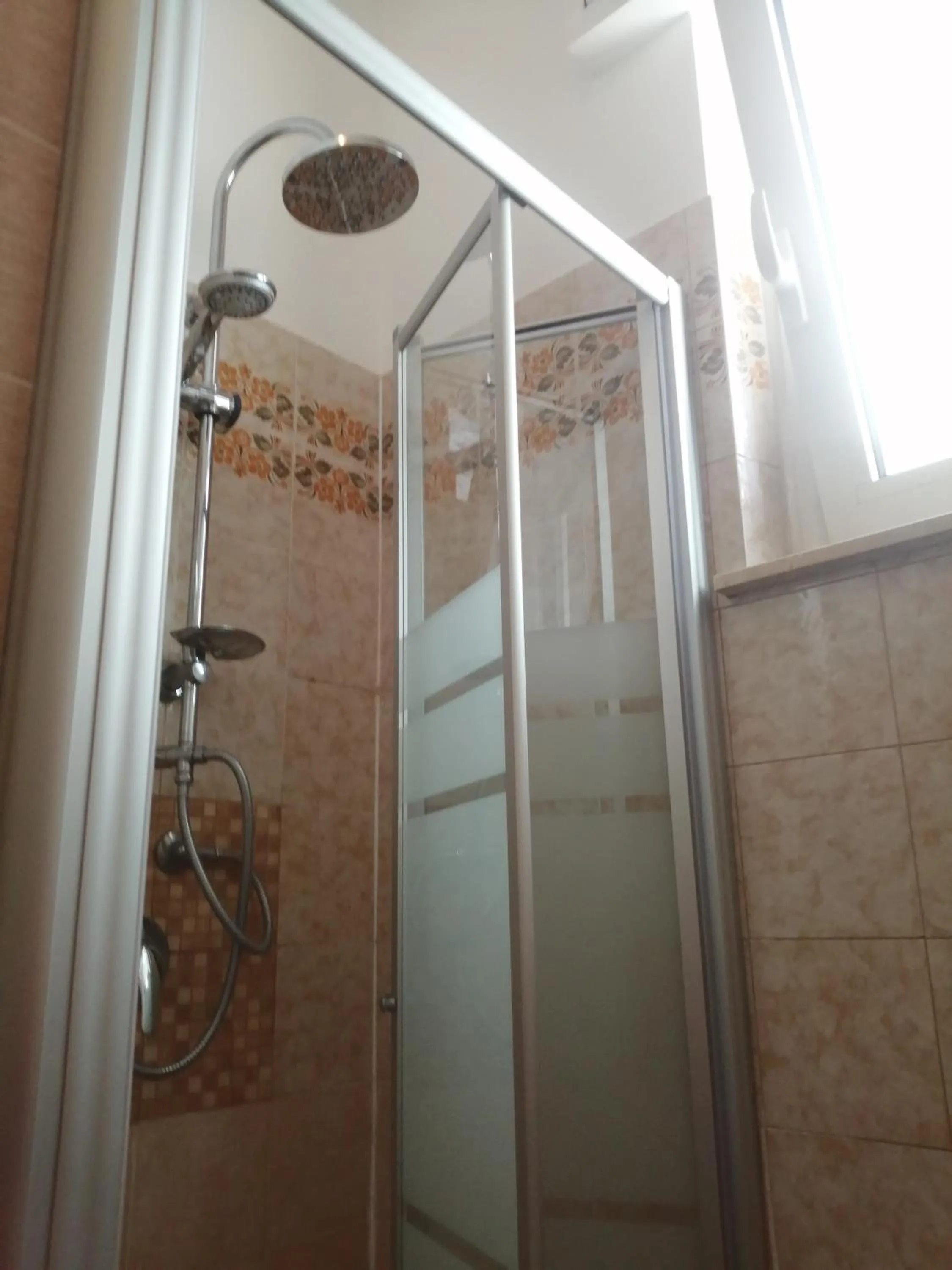 Shower in B&B GALLETTO