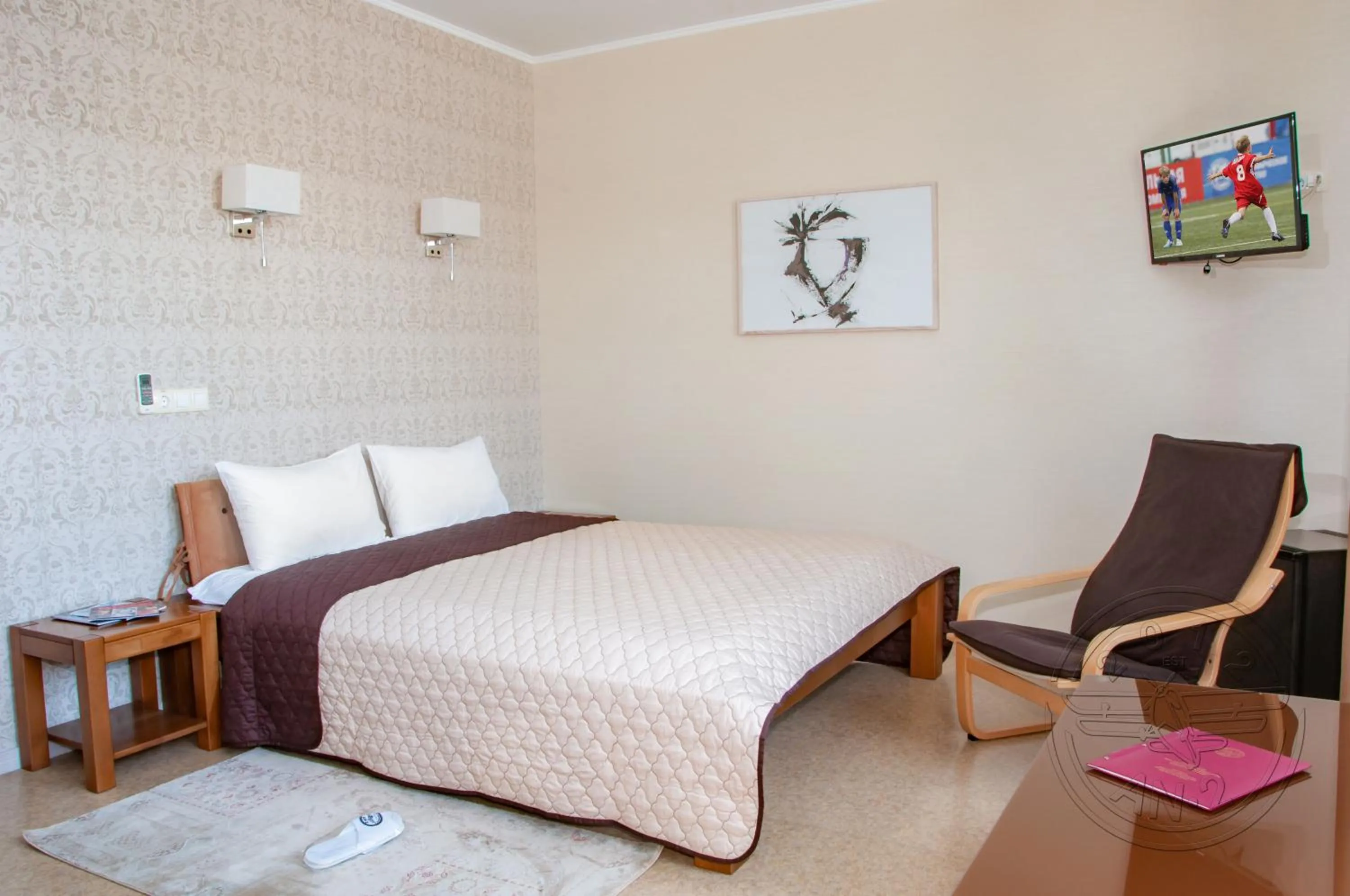 TV and multimedia, Bed in Antwo-Hotel