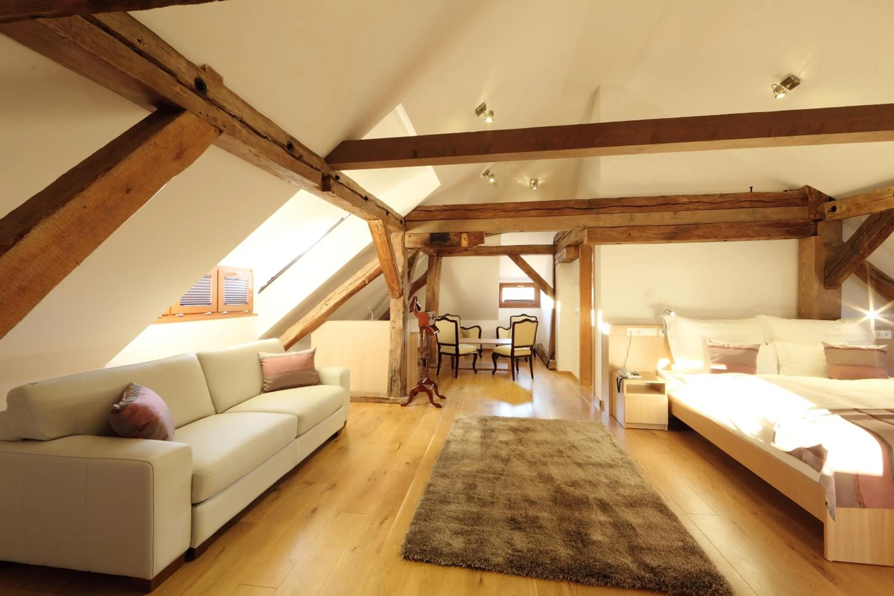 Bed in Hotel Historia Malomkert