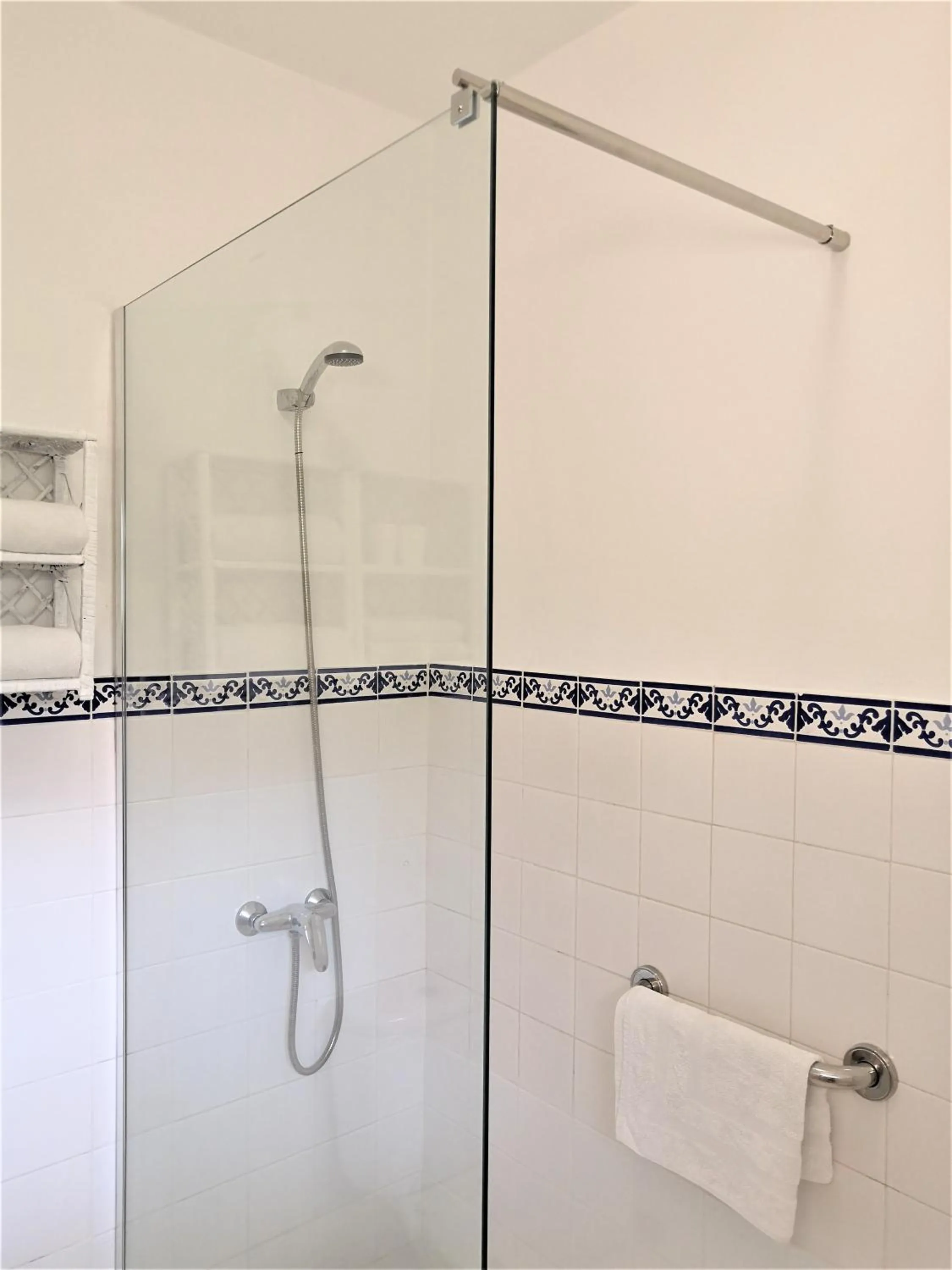 Bathroom in Apartamentos Quinta Mae dos Homens