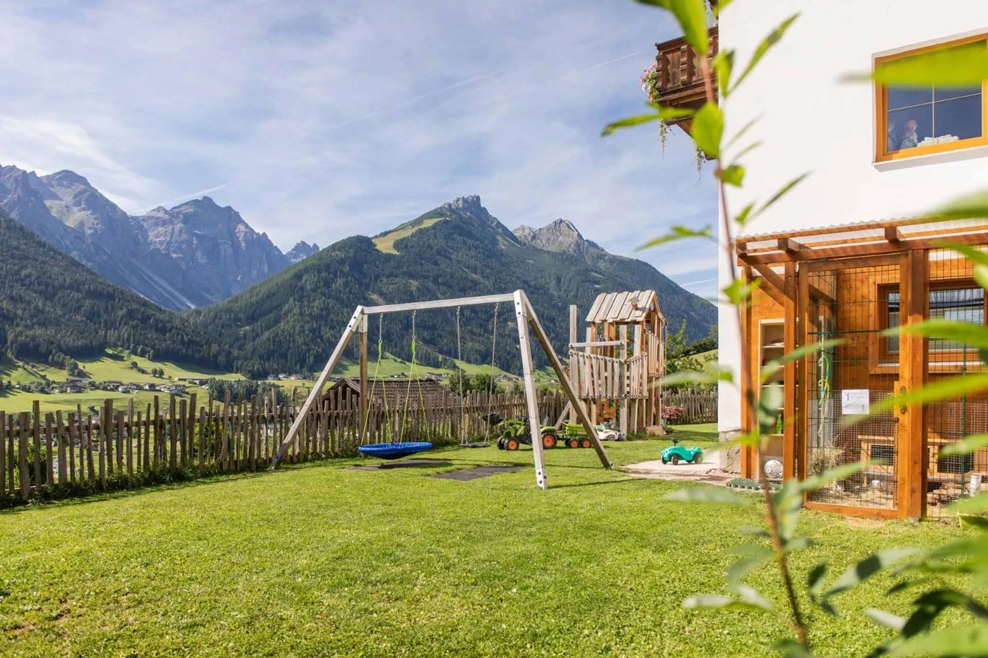 Children play ground in Omesbergerhof