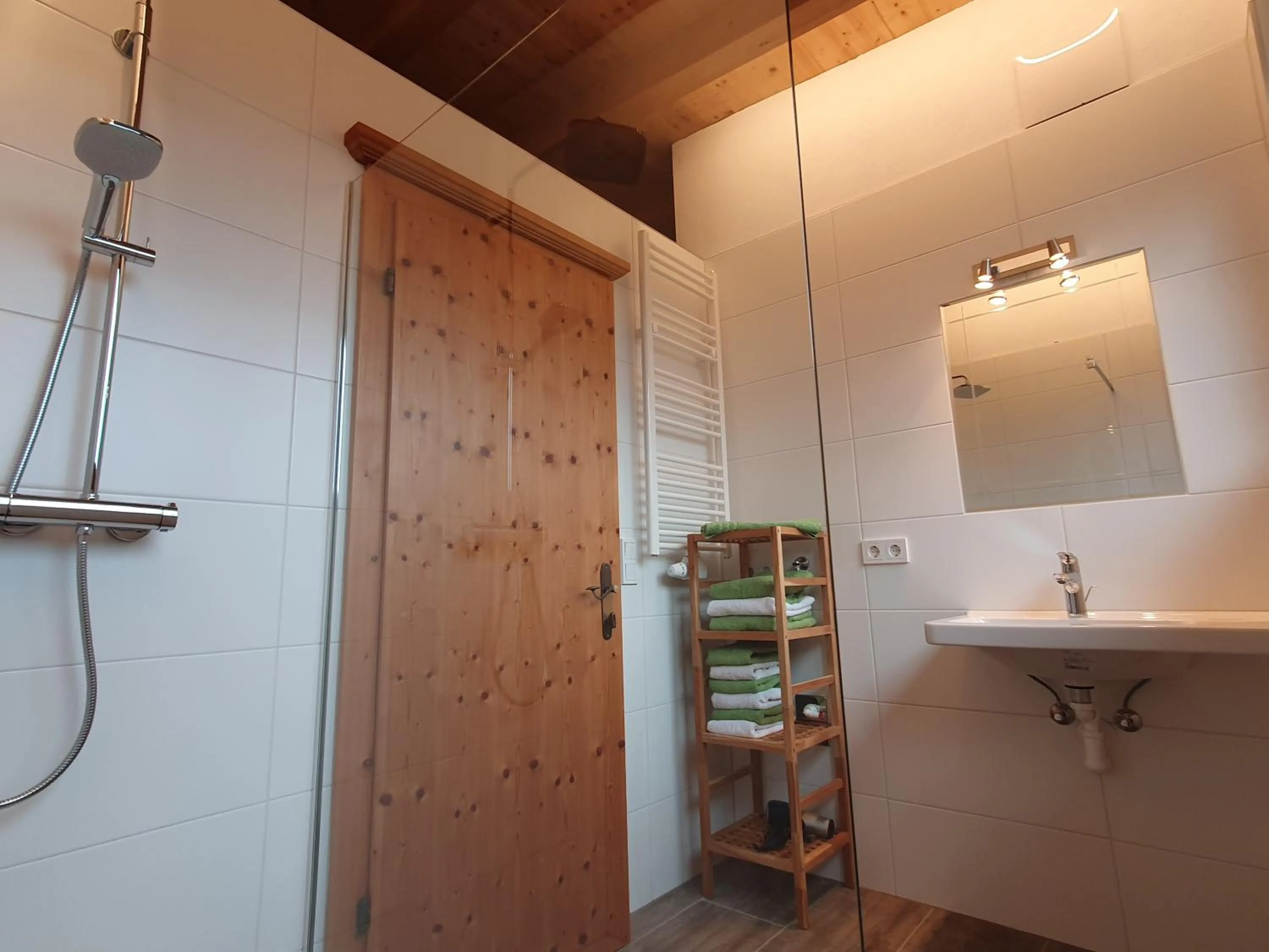 Bathroom in Omesbergerhof
