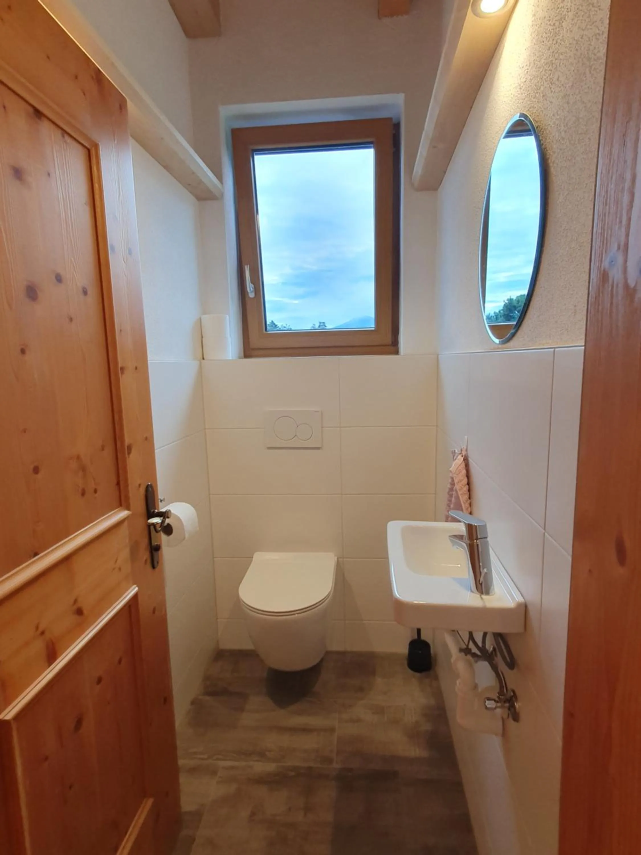Toilet in Omesbergerhof