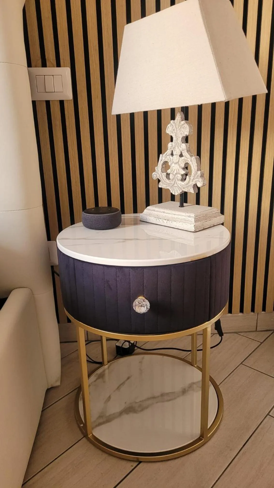 Decorative detail in Rome Central Rooms