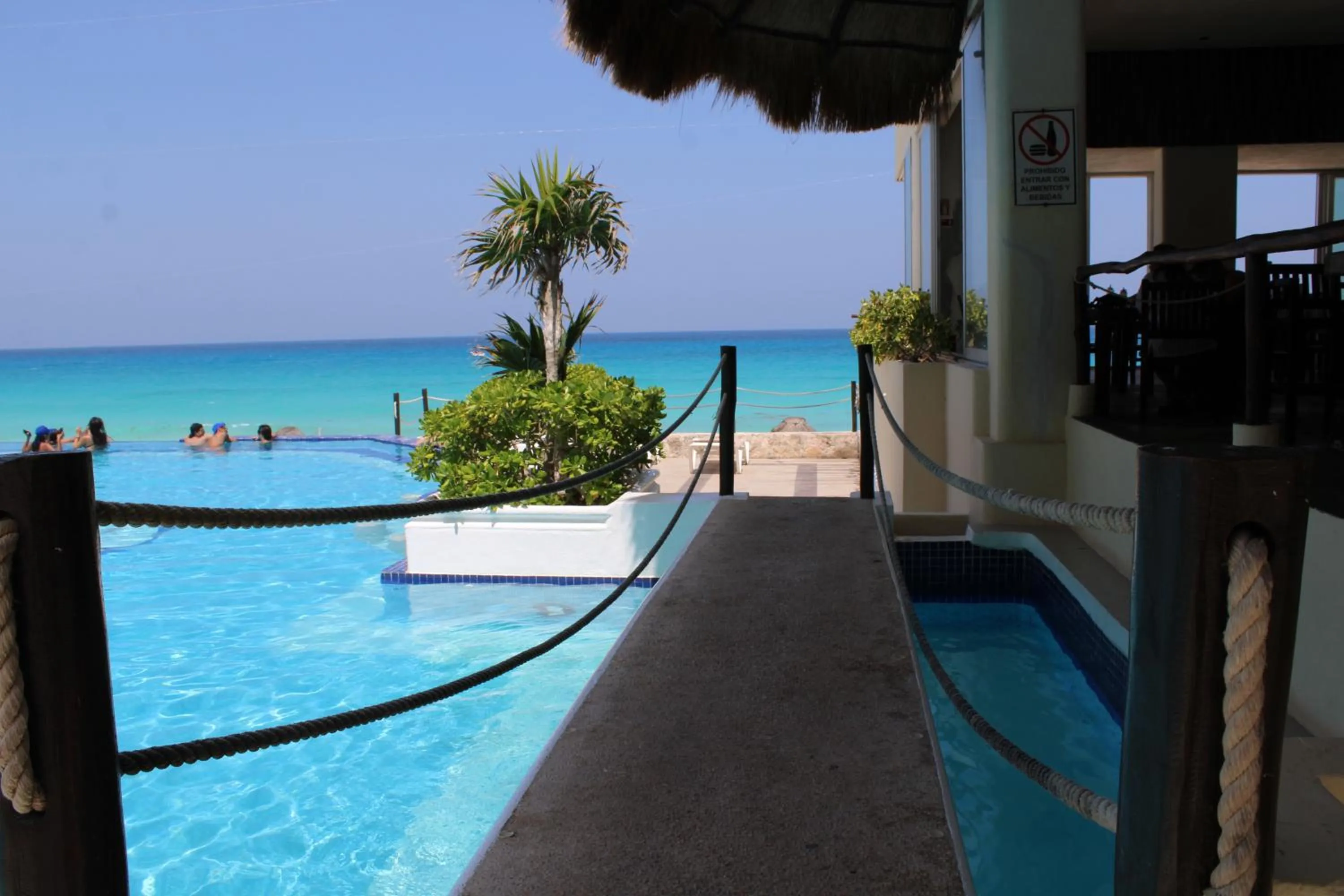 Pool view in BSEA Cancun Plaza Hotel