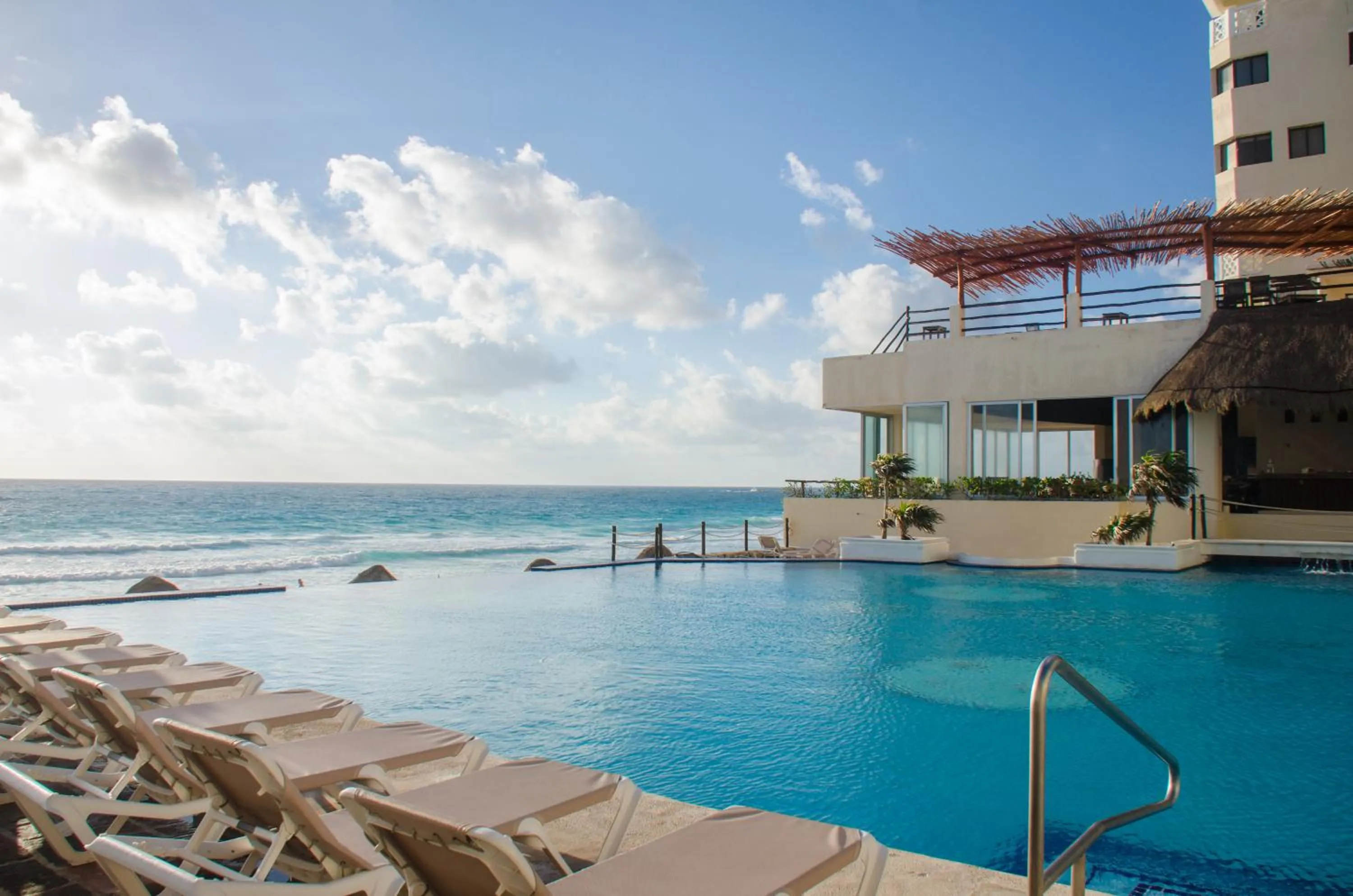 Pool view in BSEA Cancun Plaza Hotel