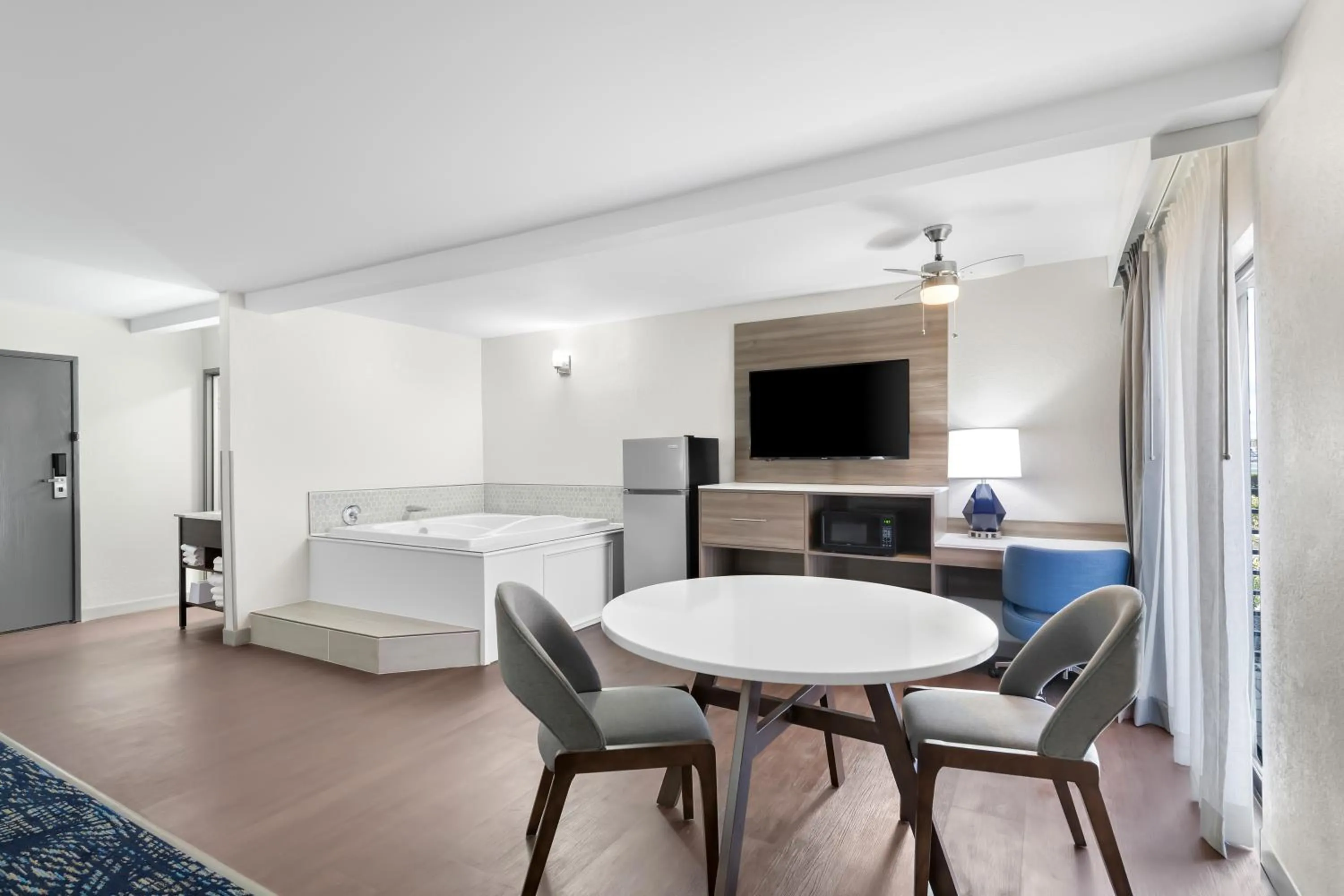 Bed in Clarion Pointe