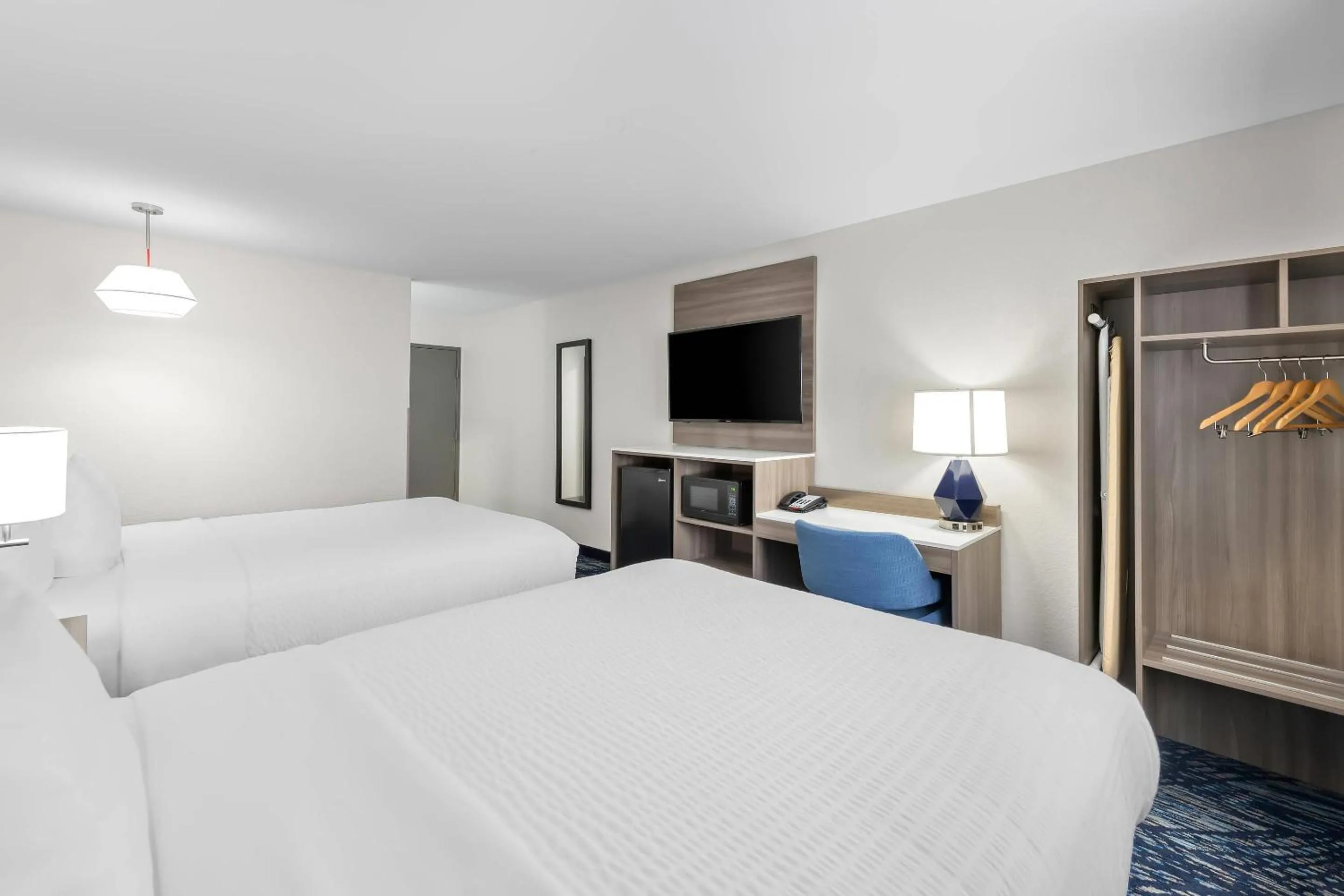 Bedroom, Bed in Clarion Pointe