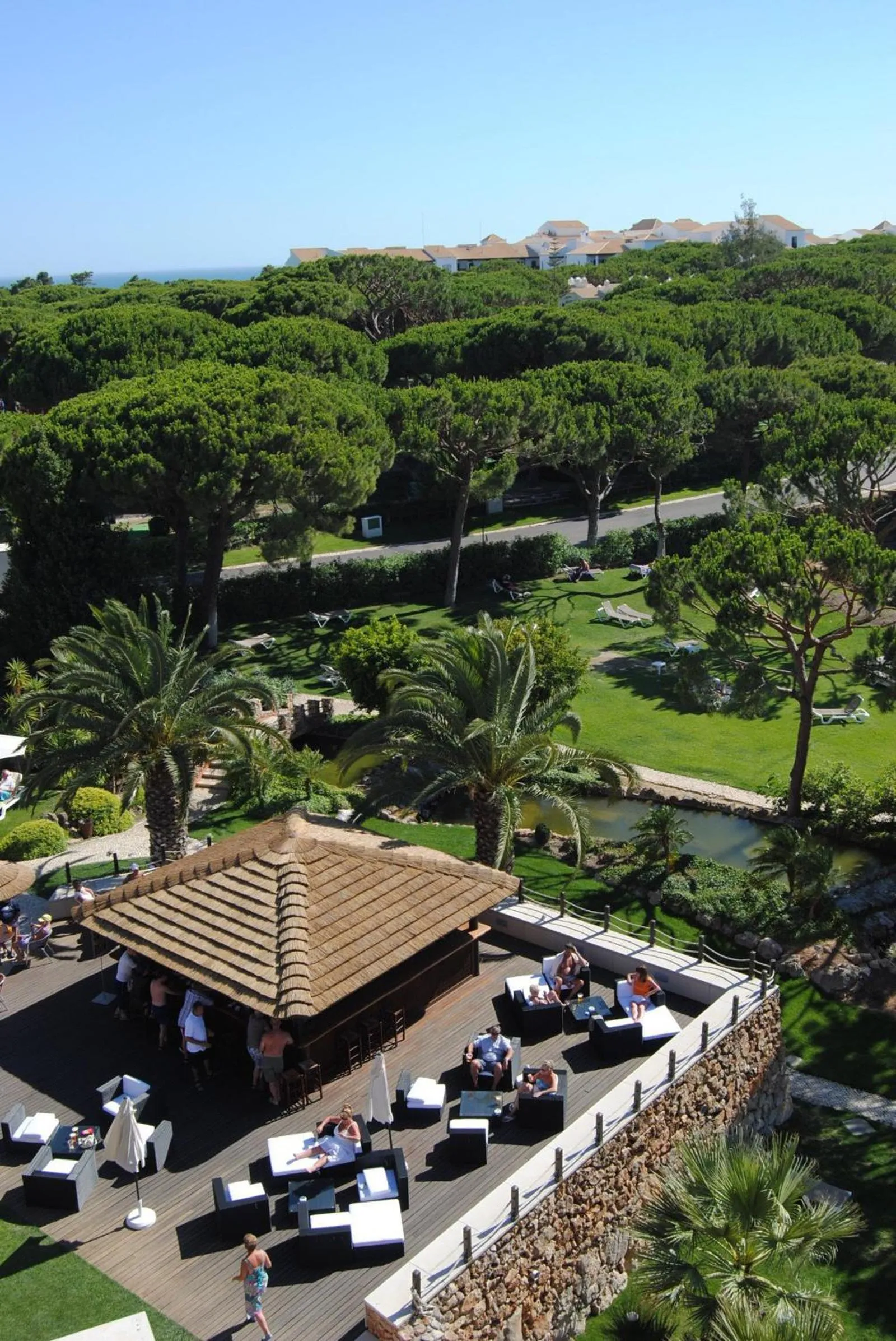 Lounge or bar in Falésia Hotel - Adults Only