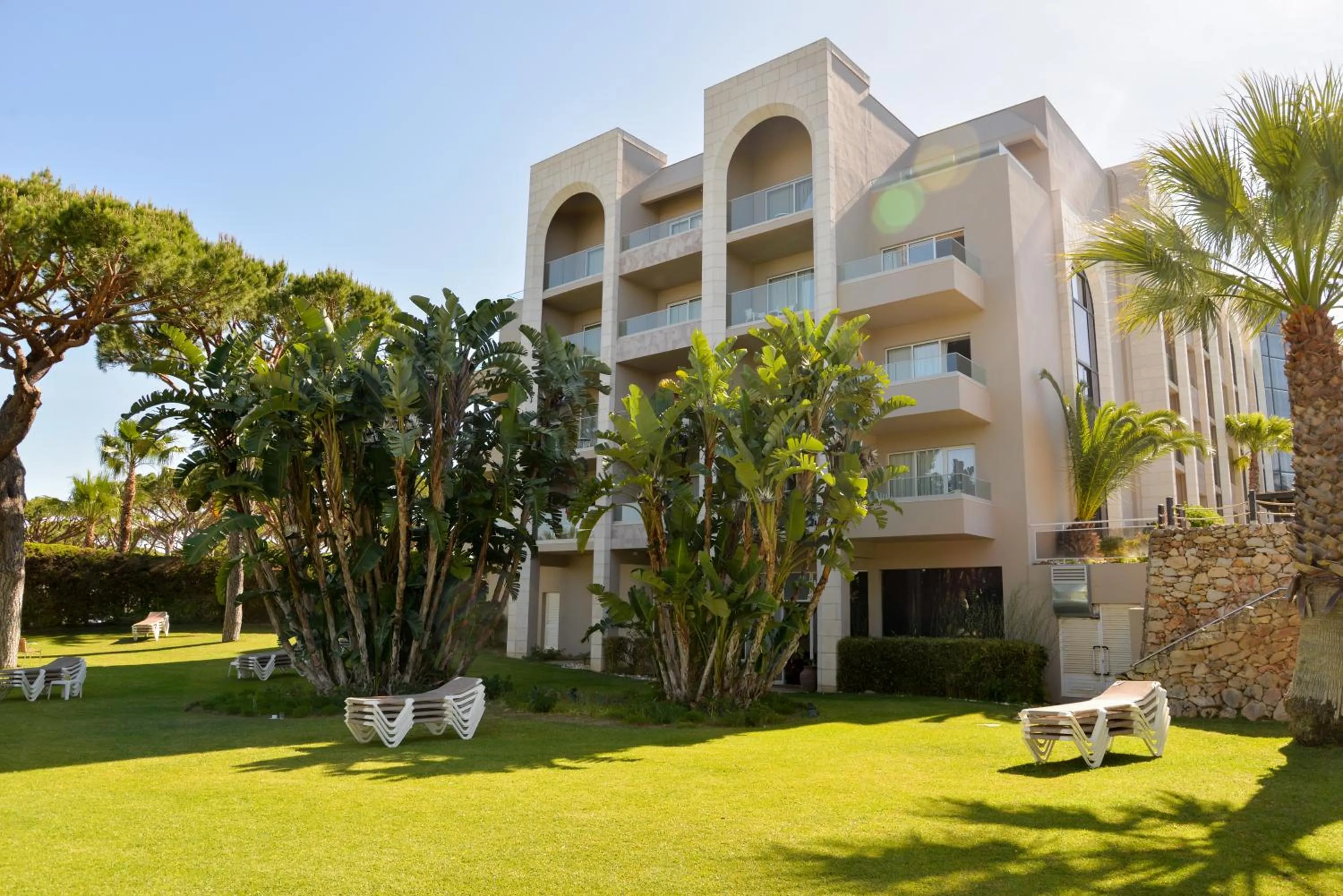 Garden in Falésia Hotel - Adults Only