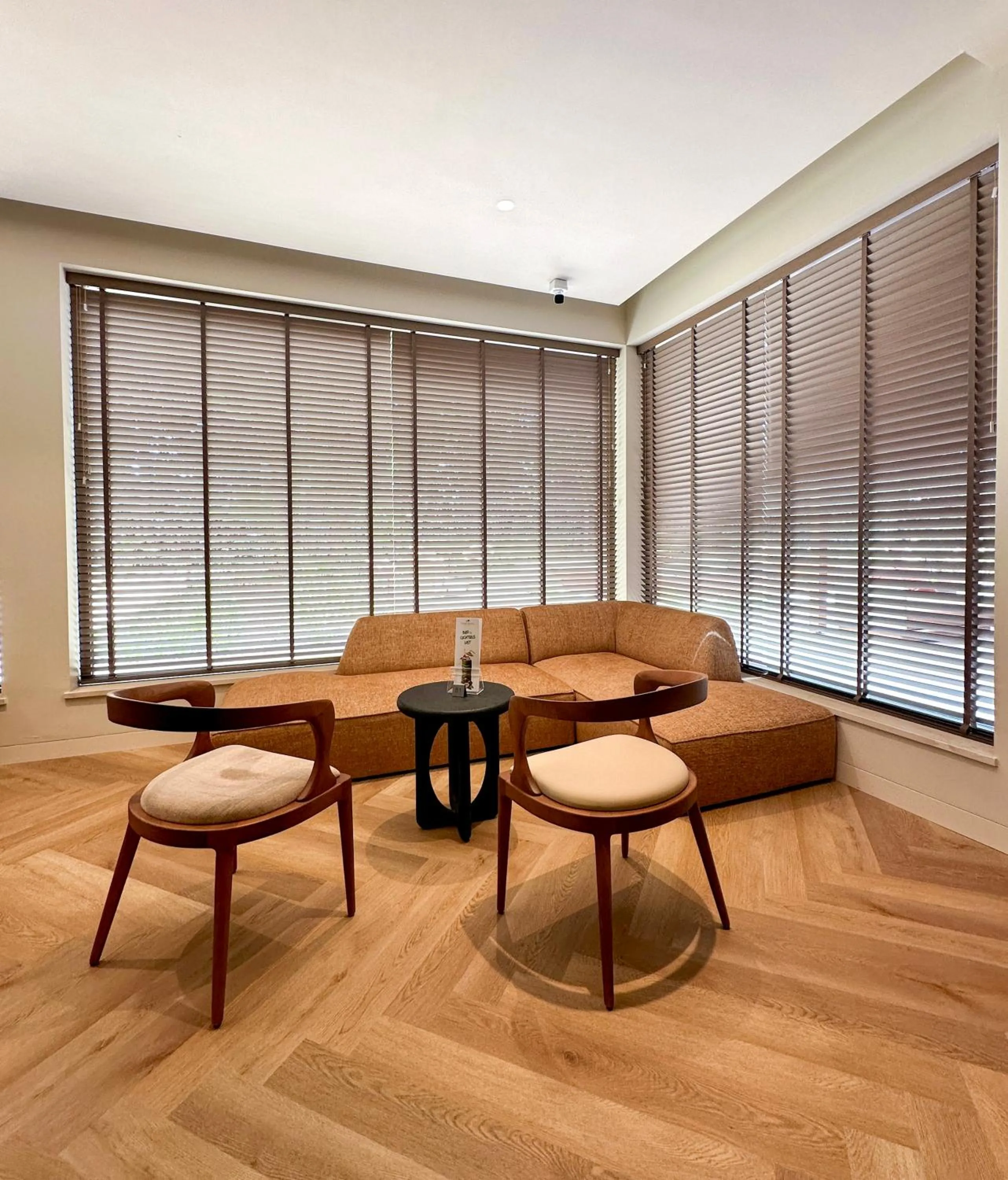 Communal lounge/ TV room in Falésia Hotel - Adults Only