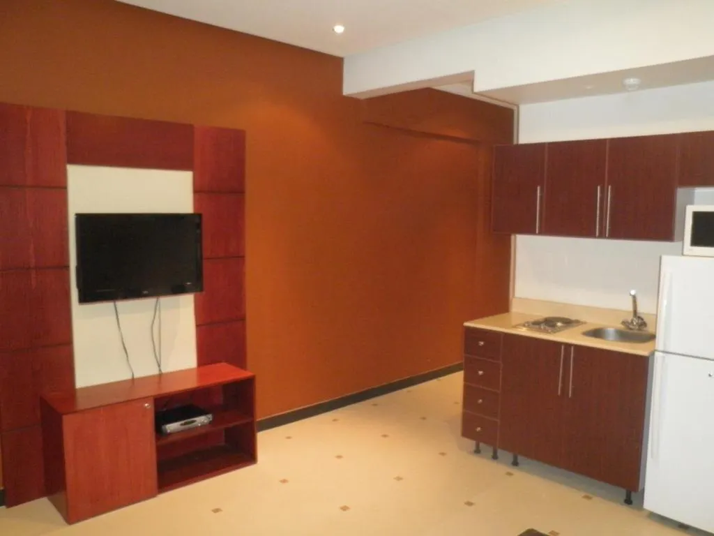 Kitchen or kitchenette in Al Muhaidb Al Nadwa