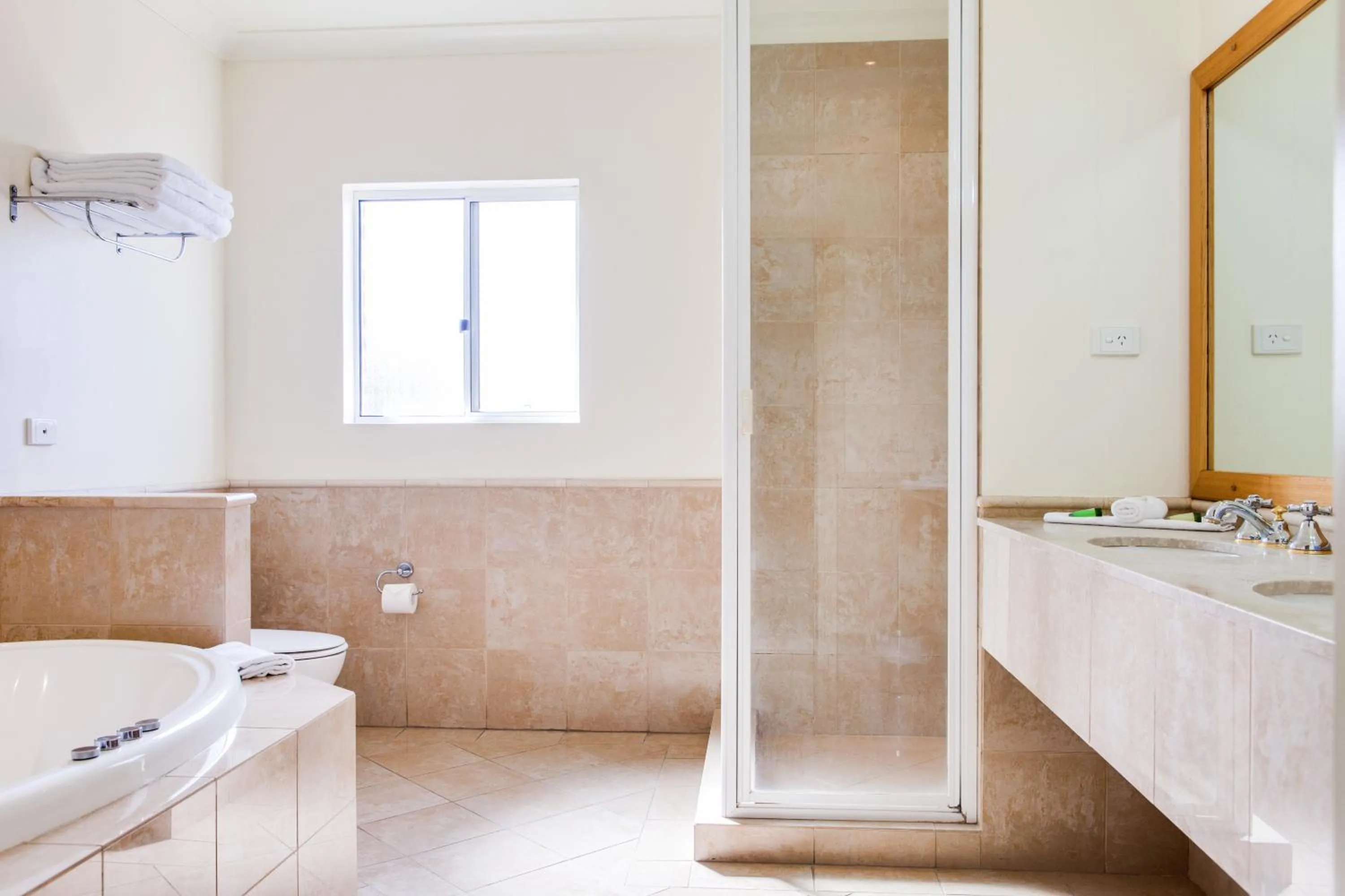 Bathroom in The Quarters, an Ascend Collection Hotel