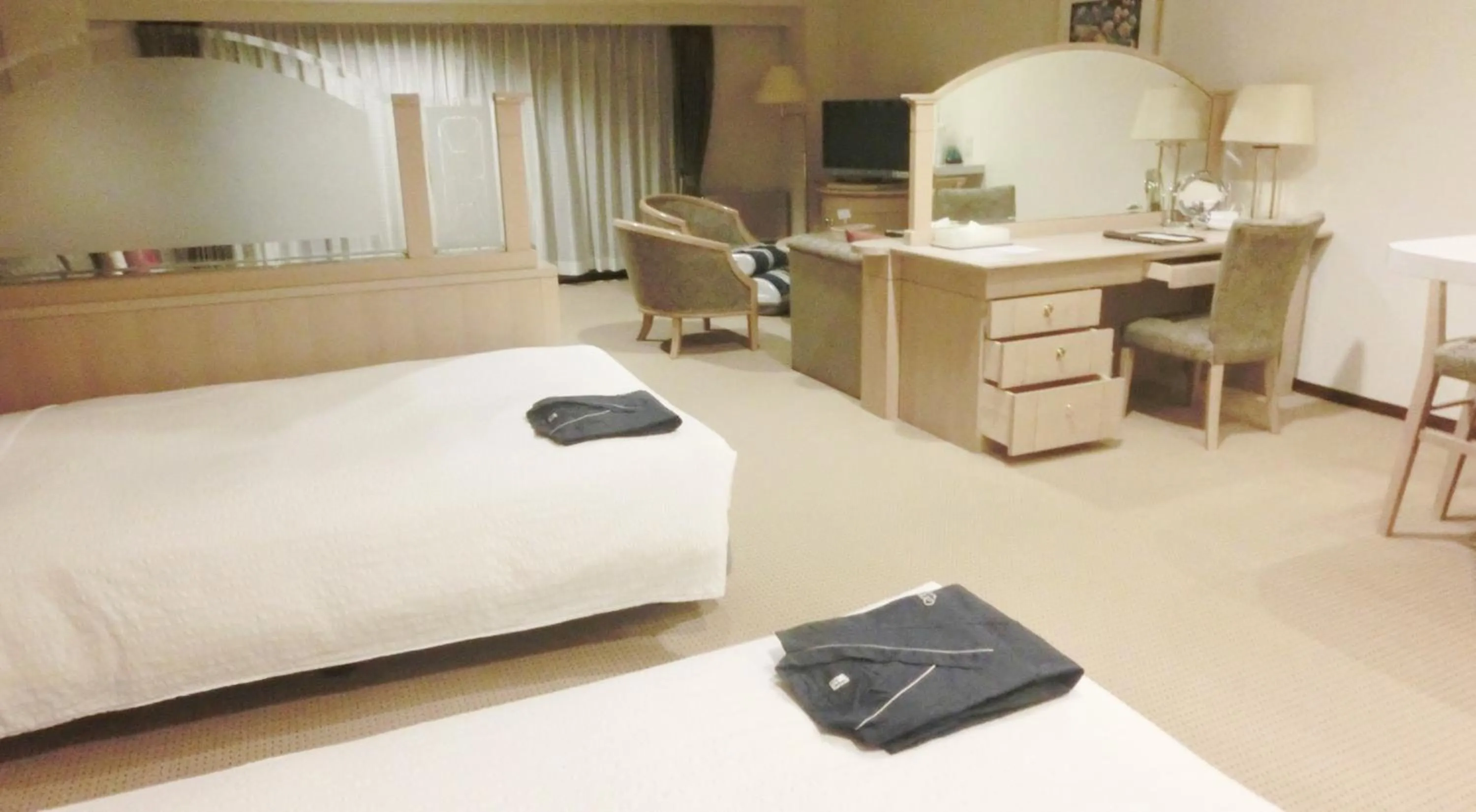 Photo of the whole room, Bed in Hotel Cypress Karuizawa