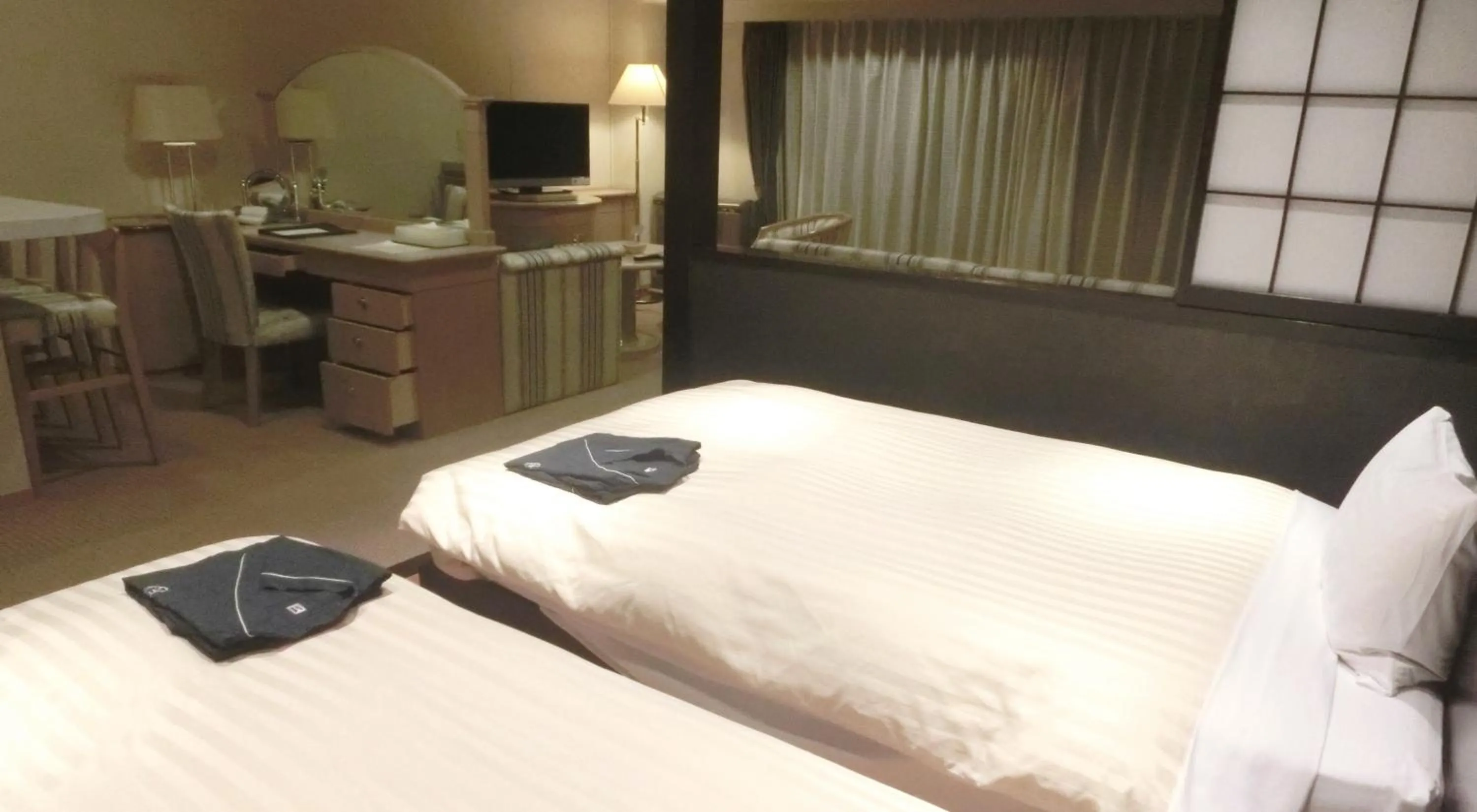 Photo of the whole room, Bed in Hotel Cypress Karuizawa