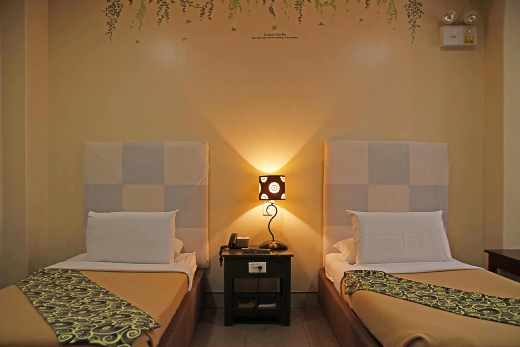 Bed in Grande Vista Hotel