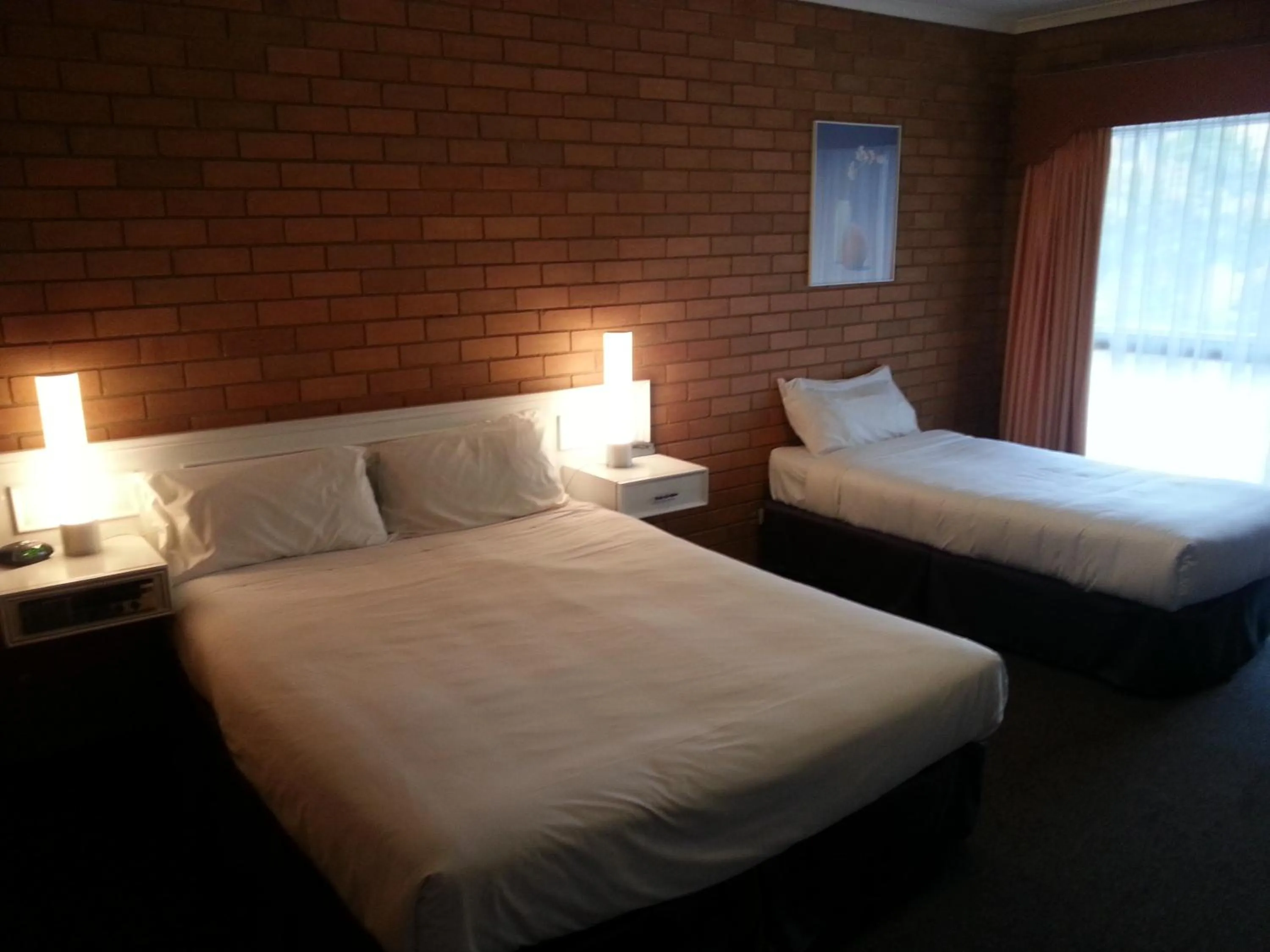 Day, Bed in Essendon Motel