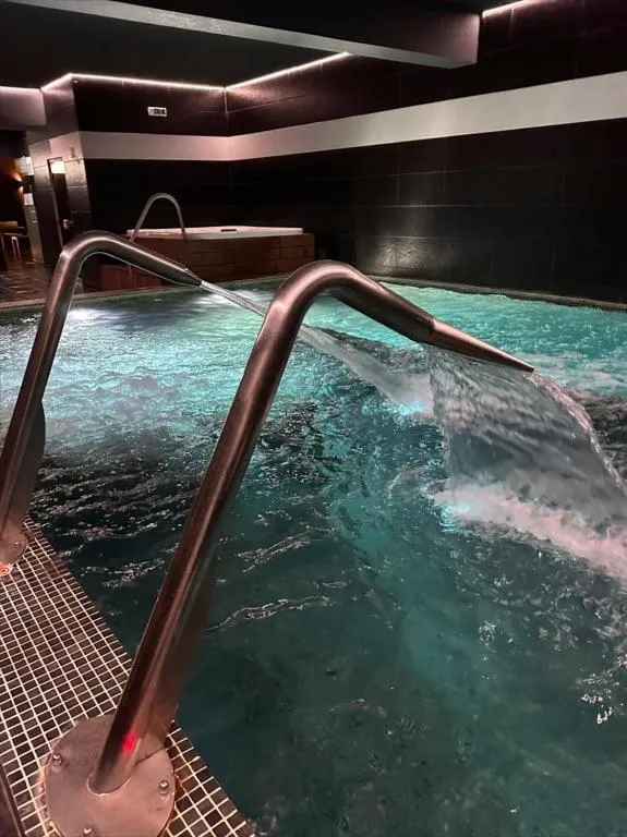 Spa and wellness centre/facilities in Douro Marina Hotel & SPA