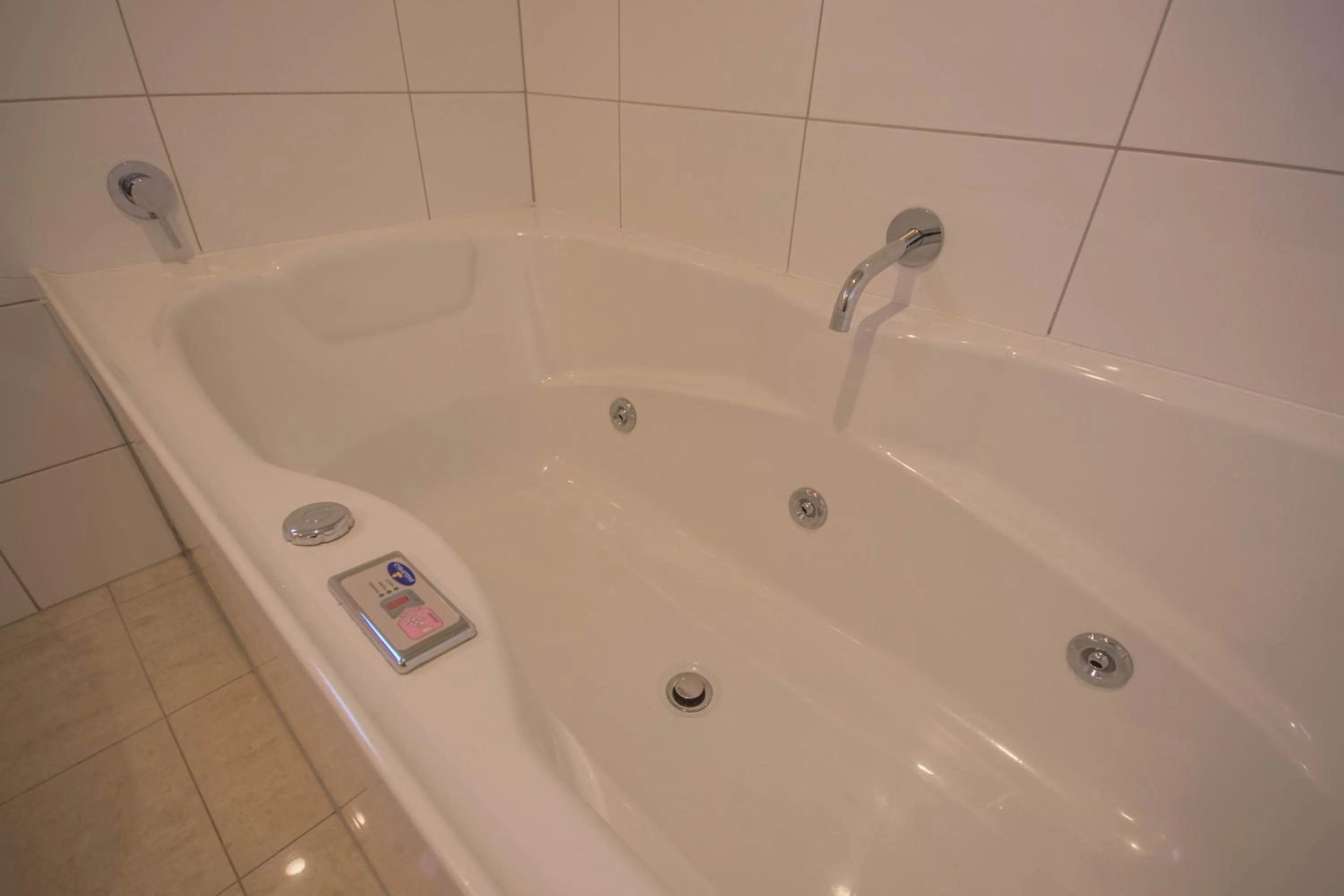 Bathroom in Amity Motel