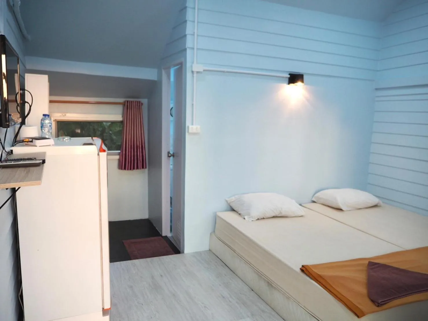 Bed in Naiharn On The Rock Resort Phuket