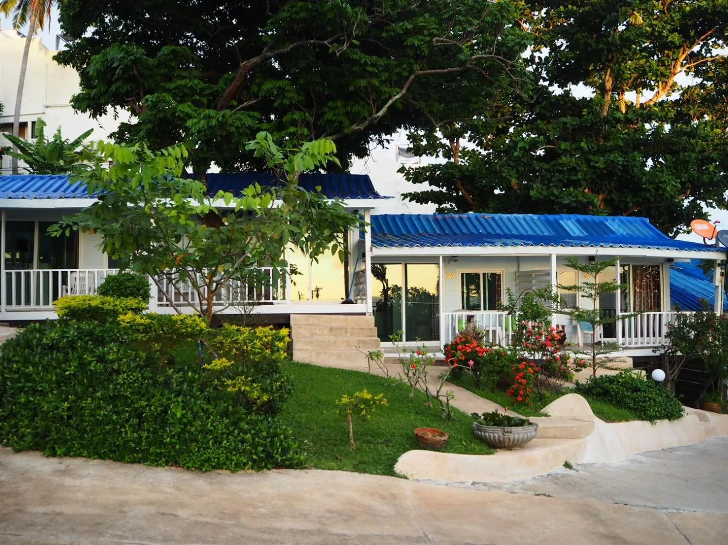 Property building in Naiharn On The Rock Resort Phuket