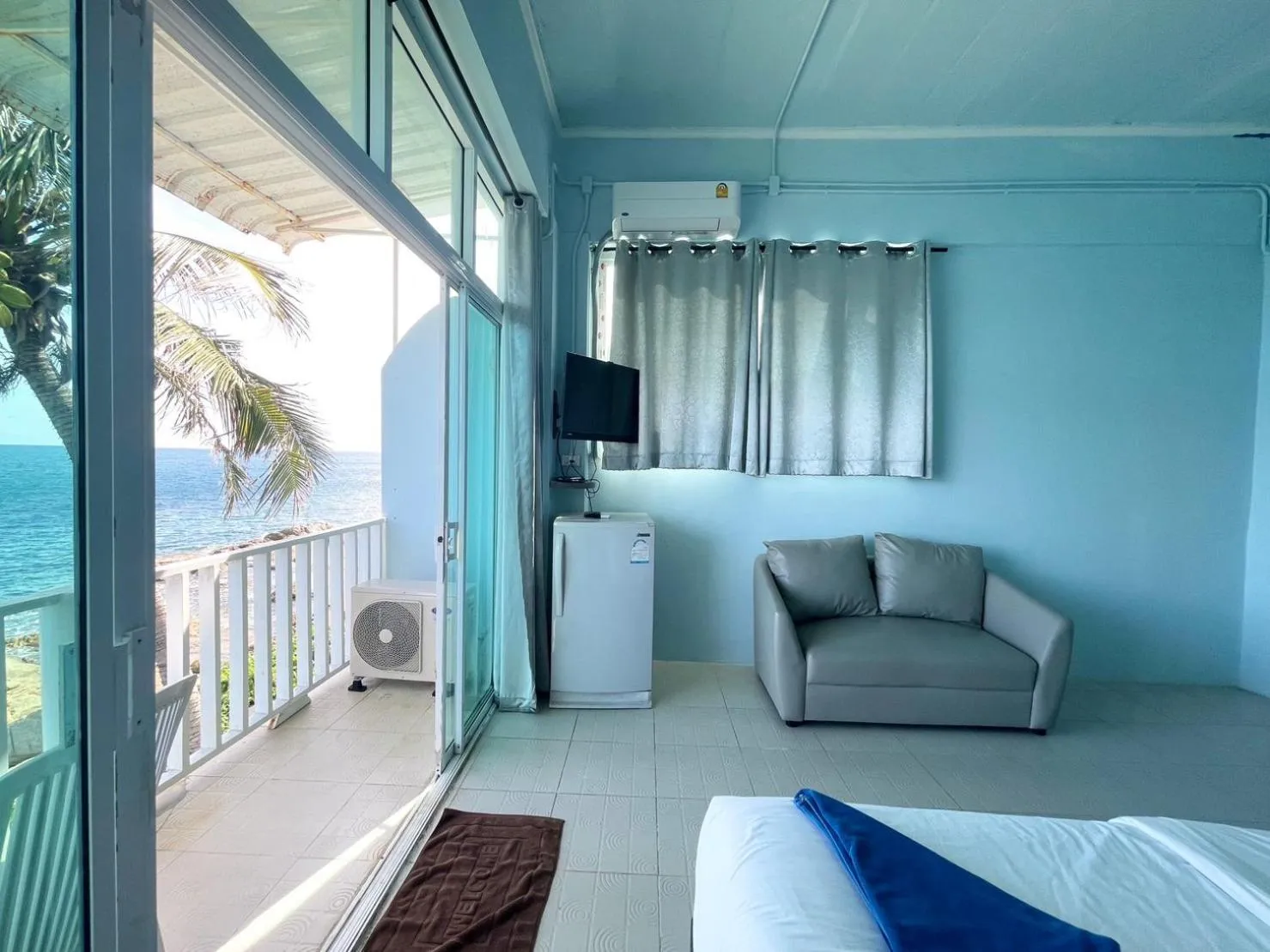 Patio, Bed in Naiharn On The Rock Resort Phuket