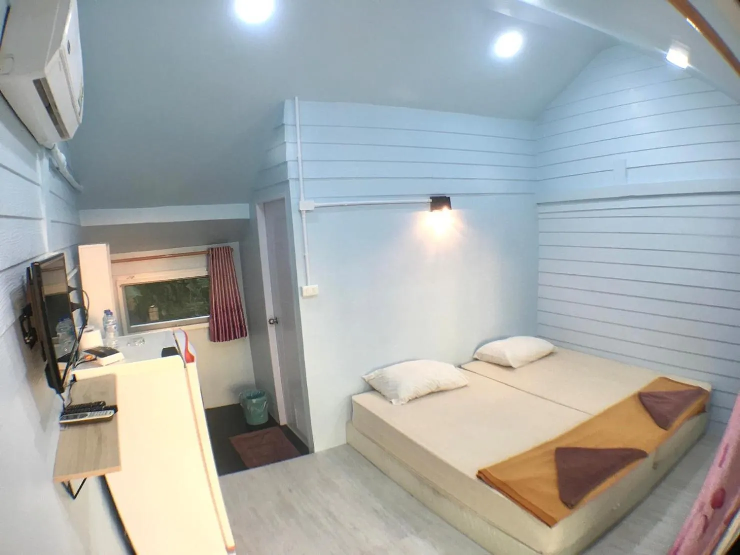 Bed in Naiharn On The Rock Resort Phuket