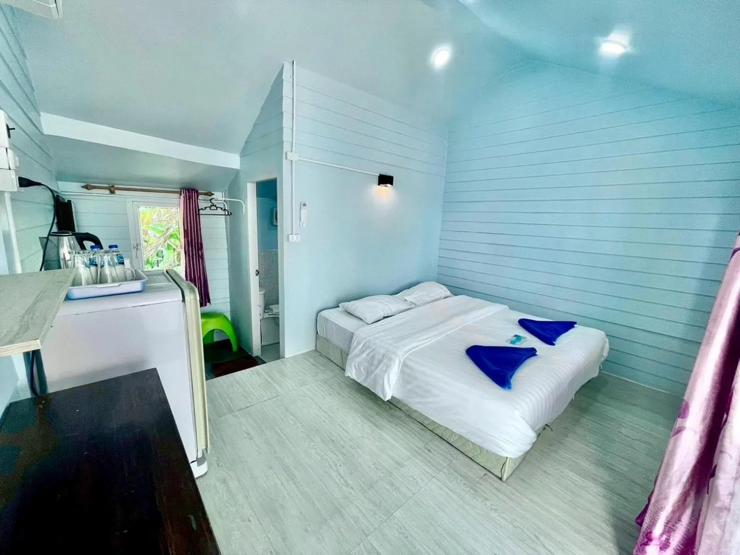 Bed in Naiharn On The Rock Resort Phuket