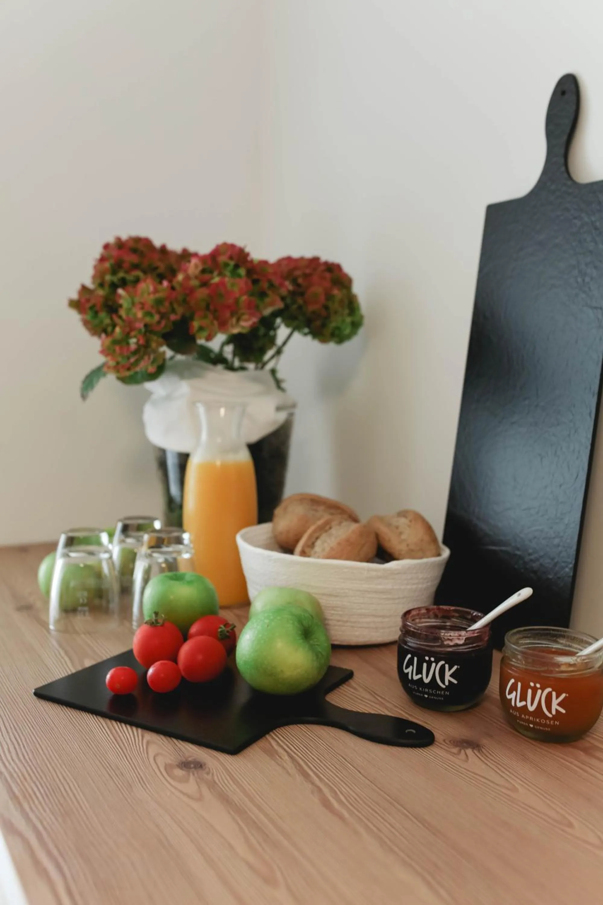 Buffet breakfast in Heilotel