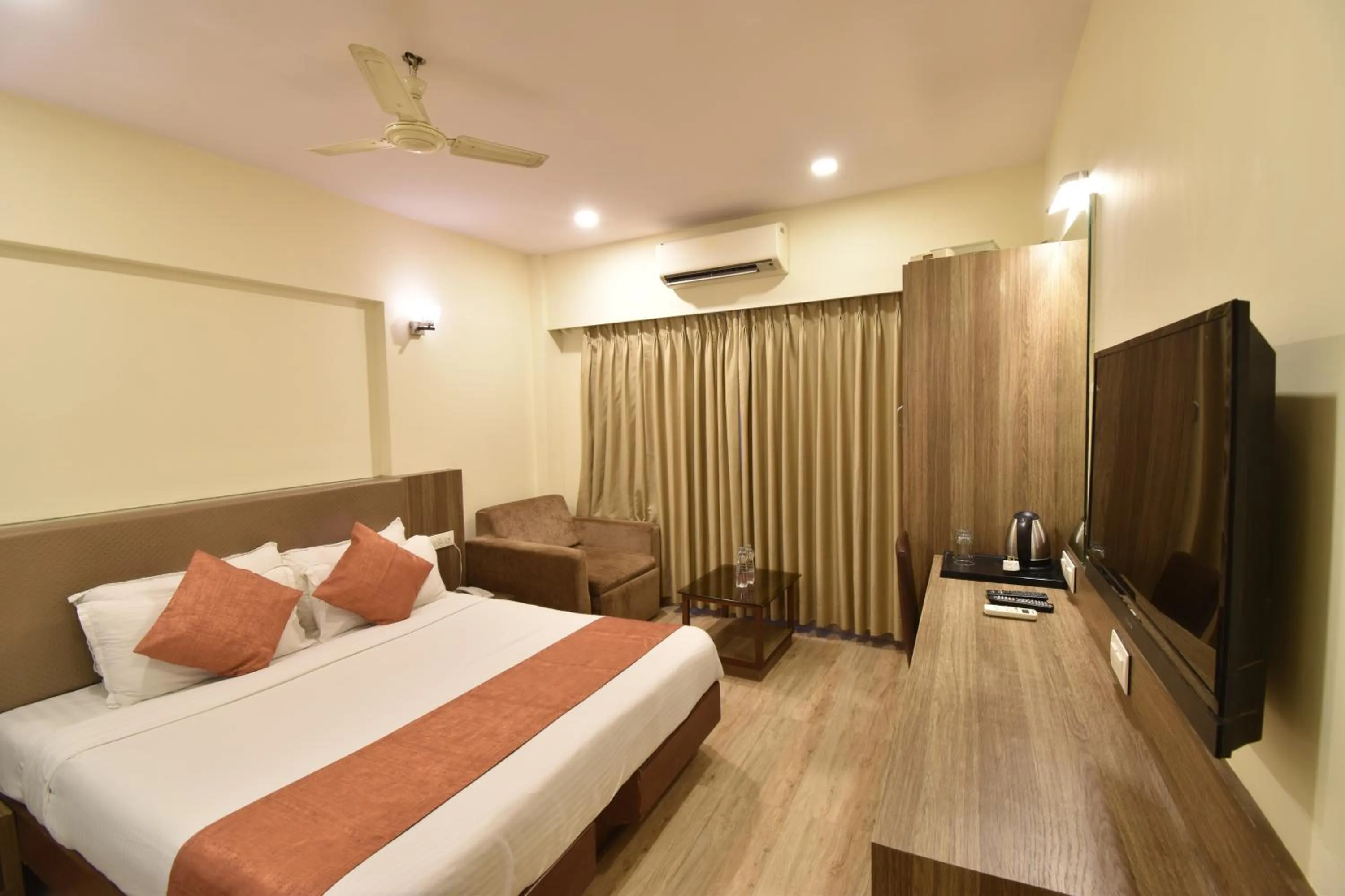 Bed in Hotel Atlantic