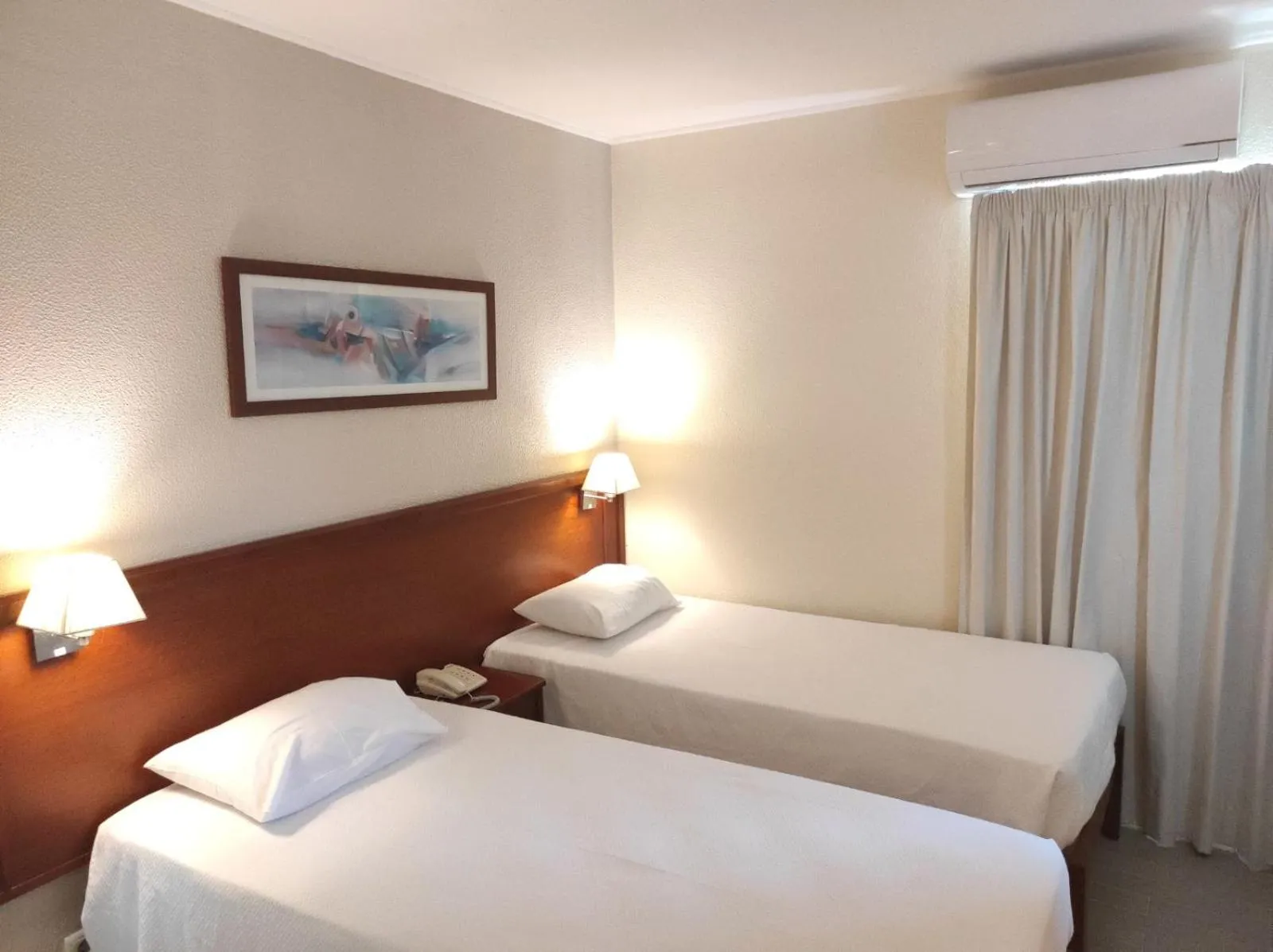 Bed in Hotel São Mamede Estoril