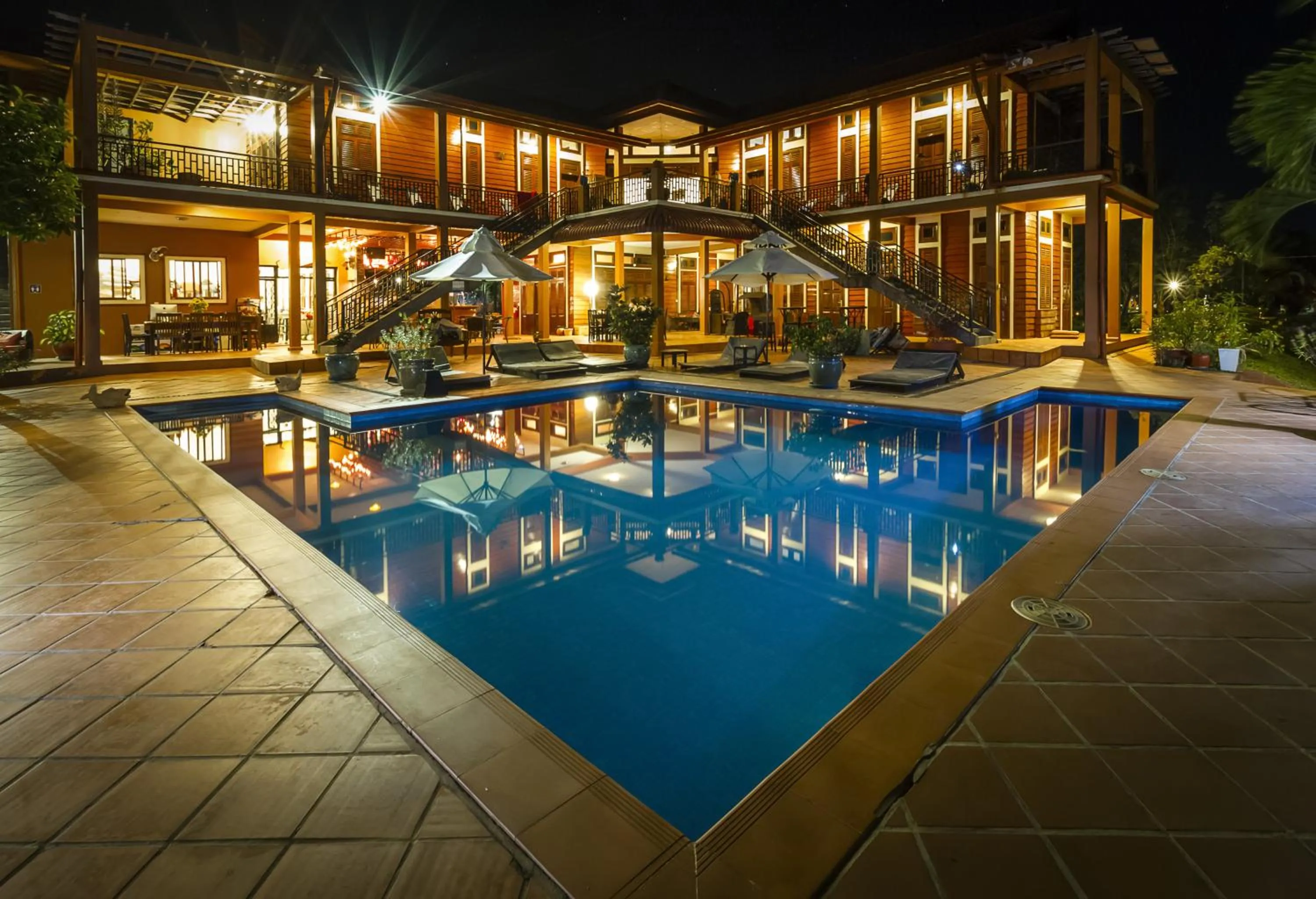 Swimming pool in Villa Vedici