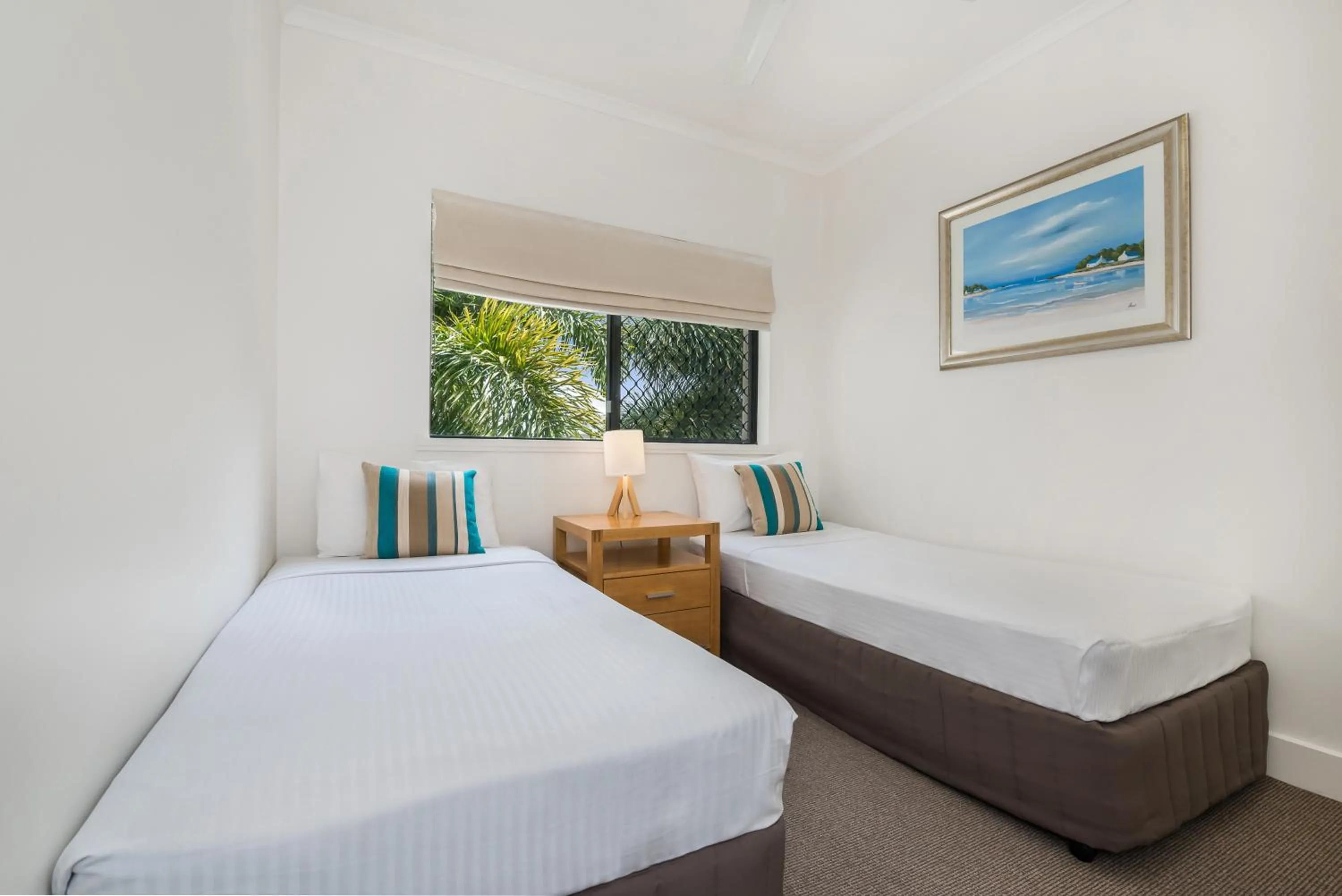Bedroom, Bed in Mirra Chana Beachfront Apartments Mooloolaba