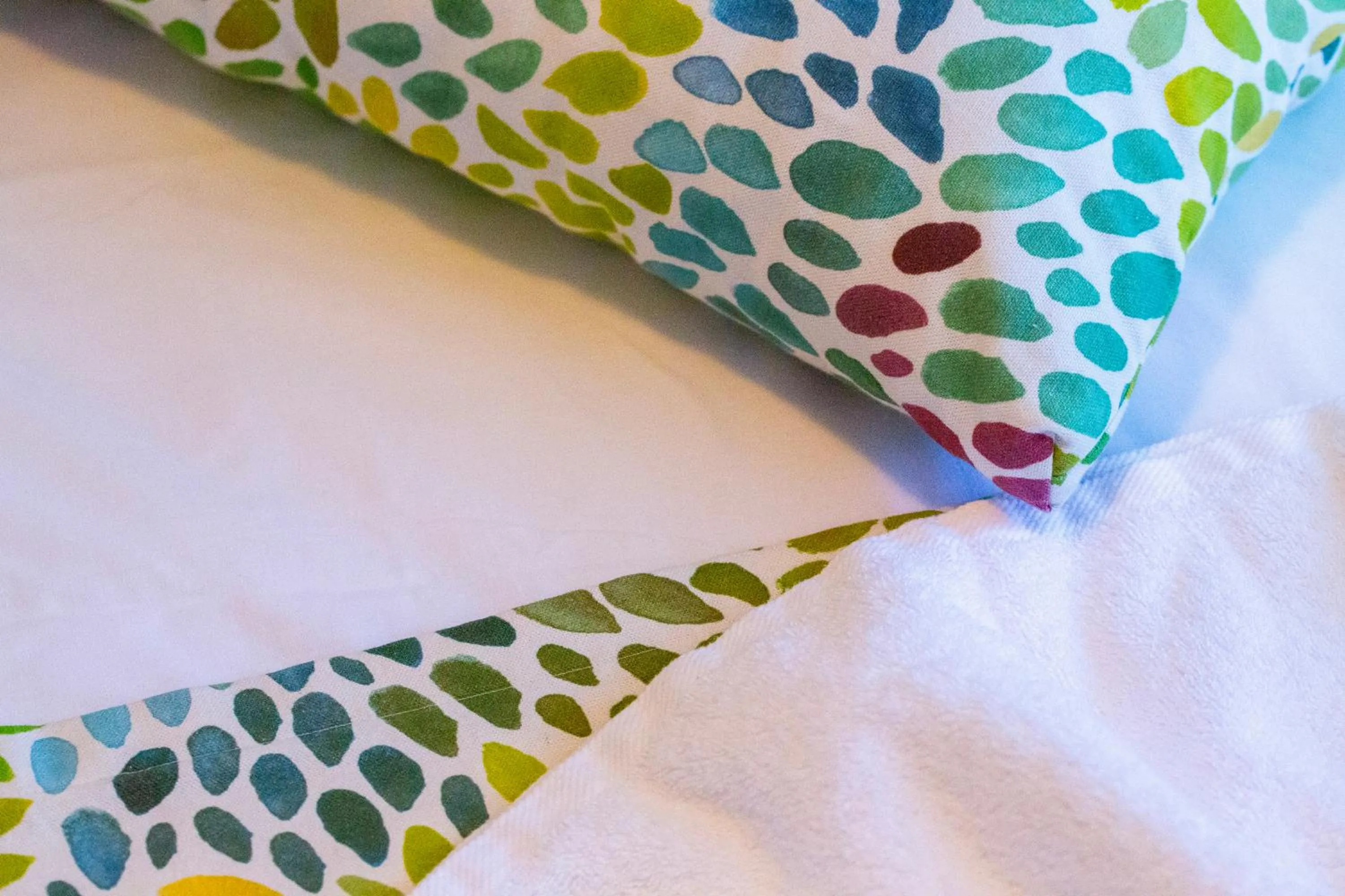 Bed in Kastro Apartments