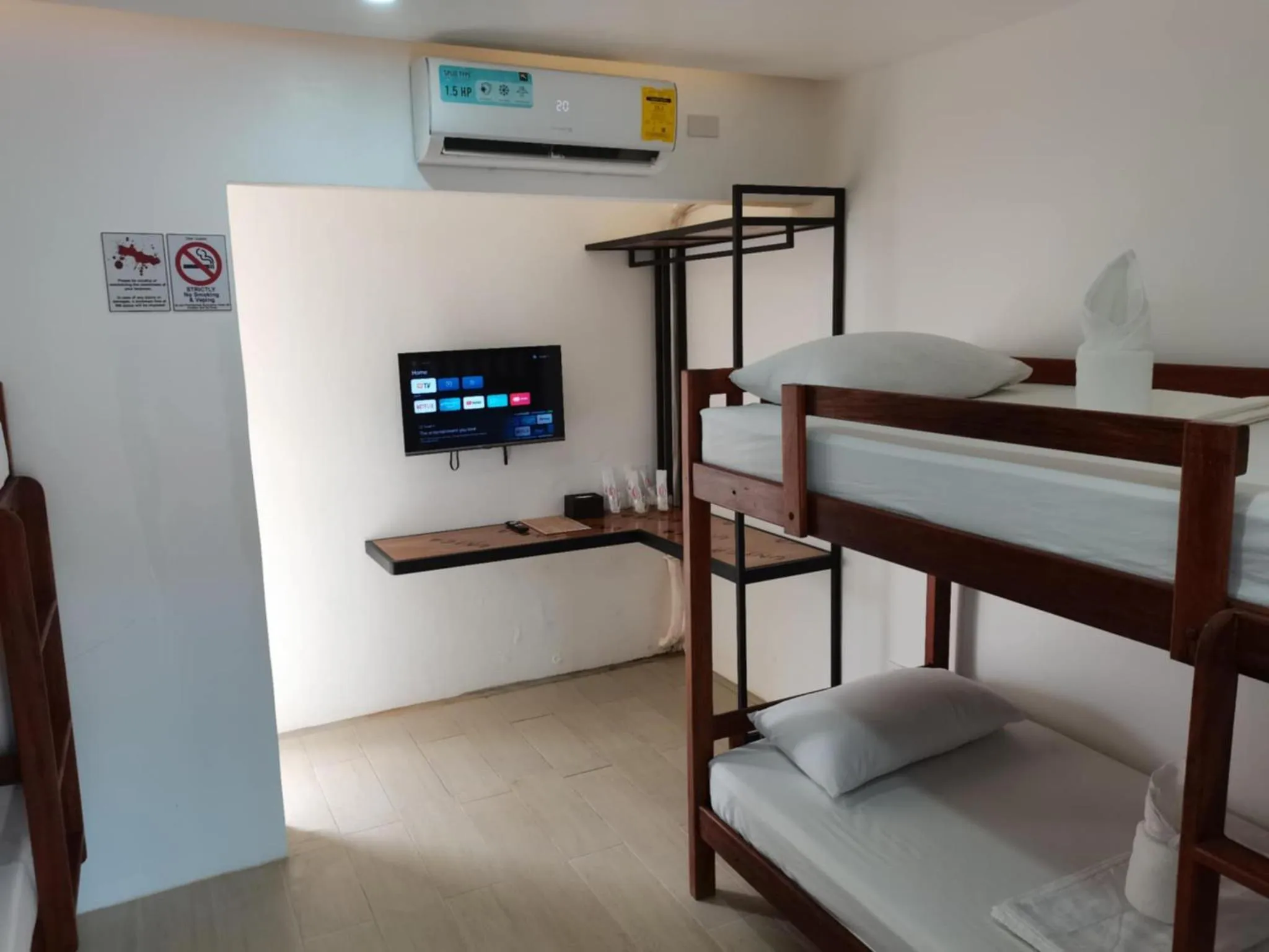 Photo of the whole room, Bed in Mayumi Lodge