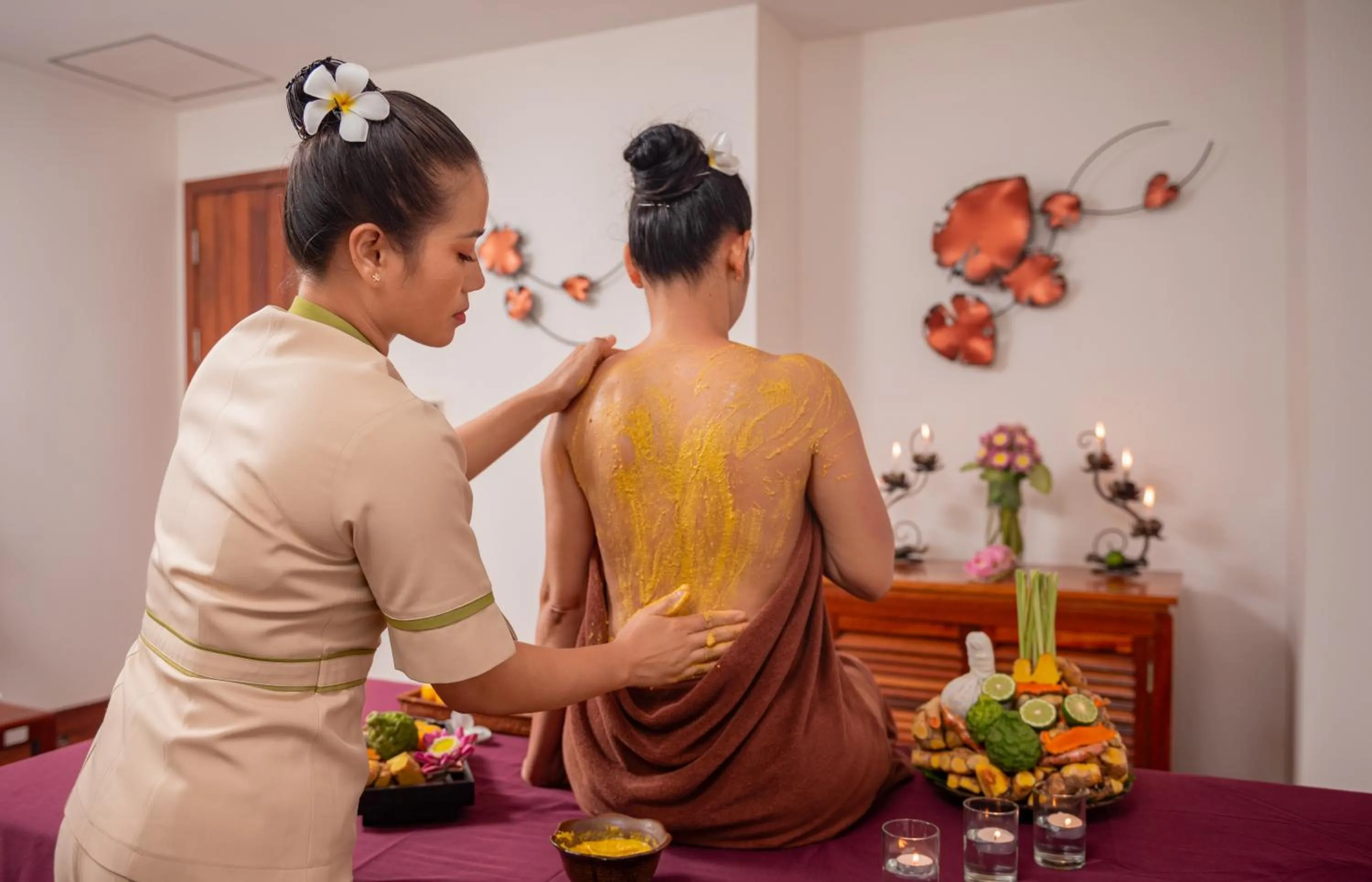 Massage in Somadevi Angkor Premium