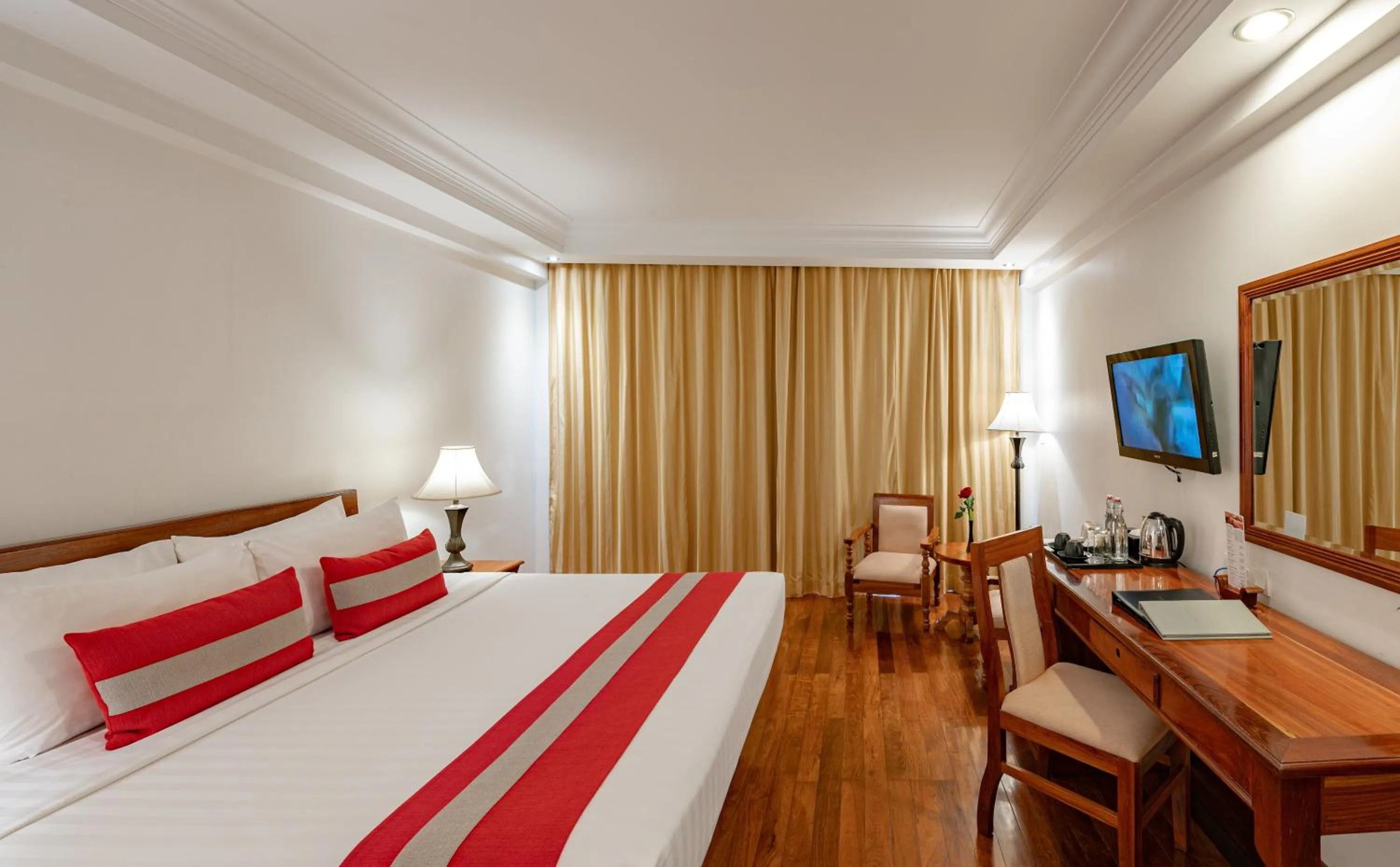 Bed in Somadevi Angkor Premium