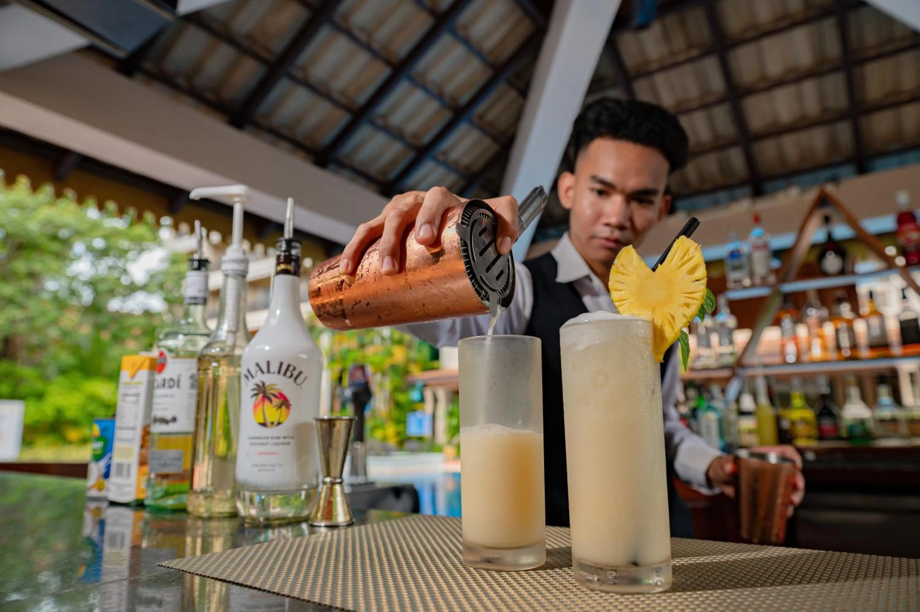 Drinks in Somadevi Angkor Premium