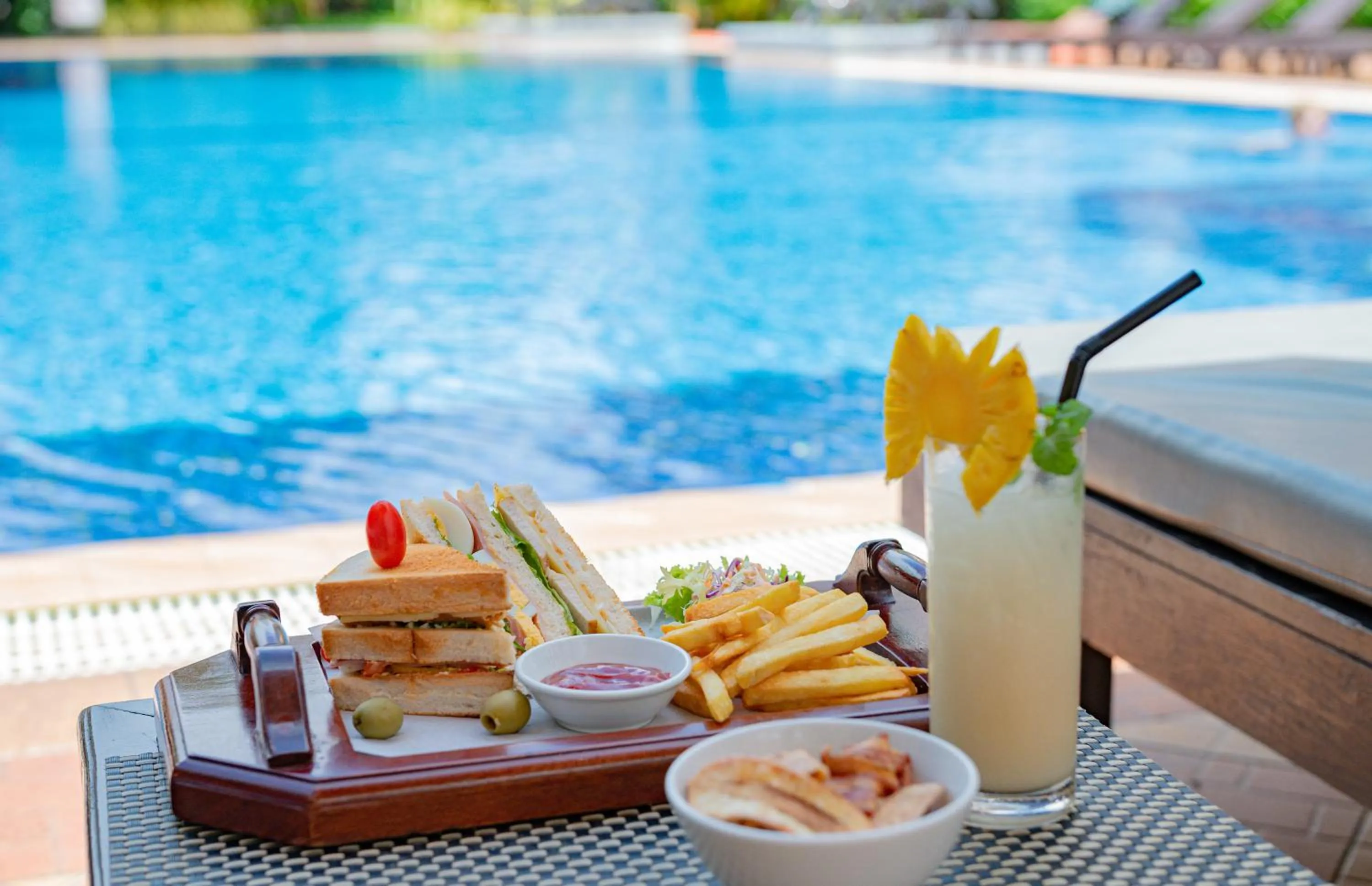 Food and drinks in Somadevi Angkor Premium