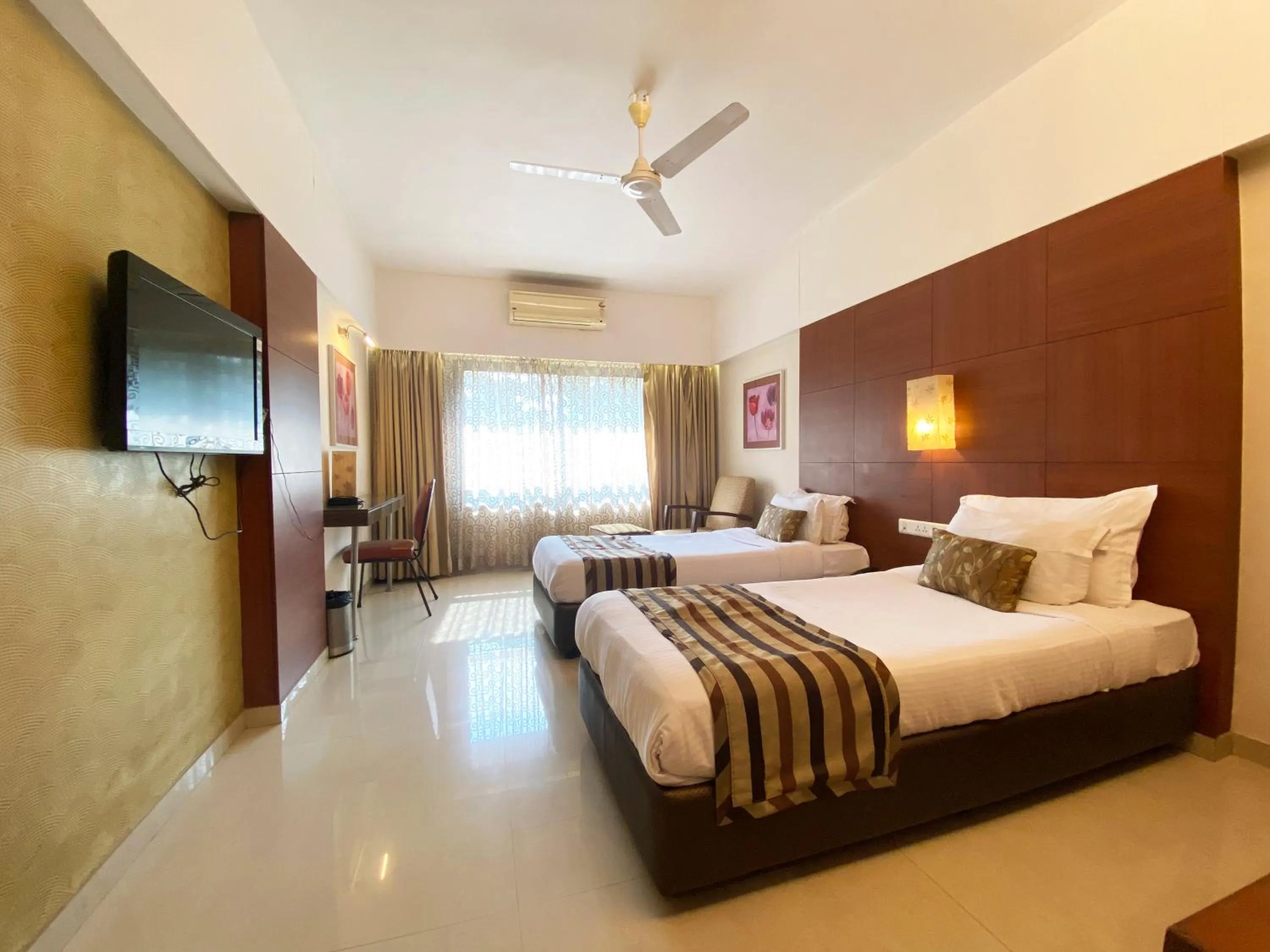 Bedroom in Hotel Park Plaza