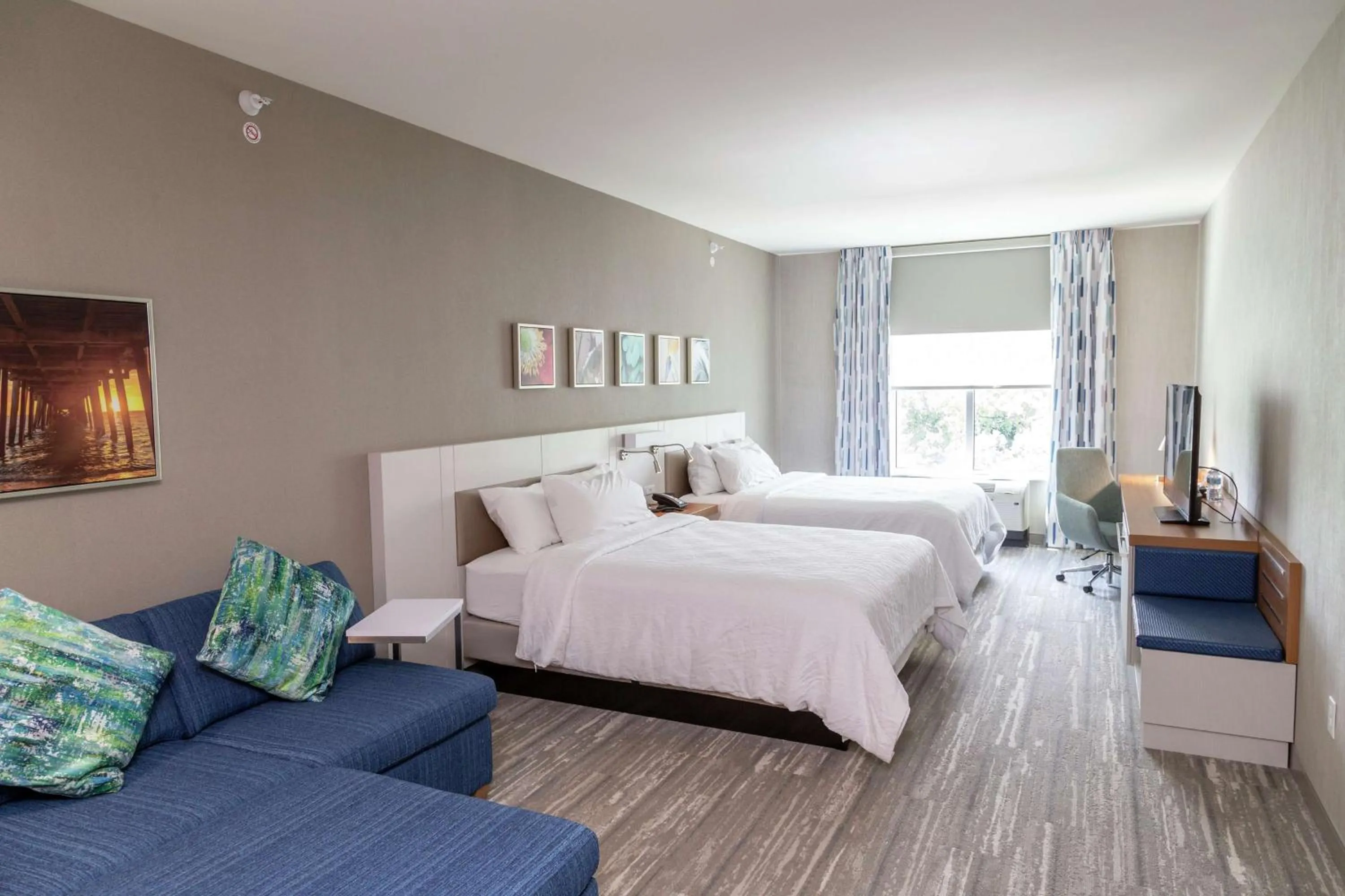 Bedroom, Bed in Hilton Garden Inn Tampa - Wesley Chapel